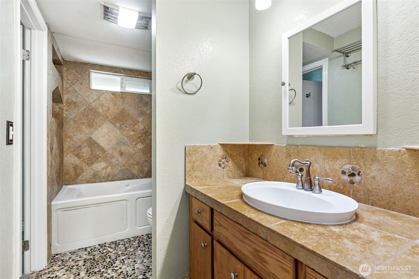 6418 40th Street Ct NW