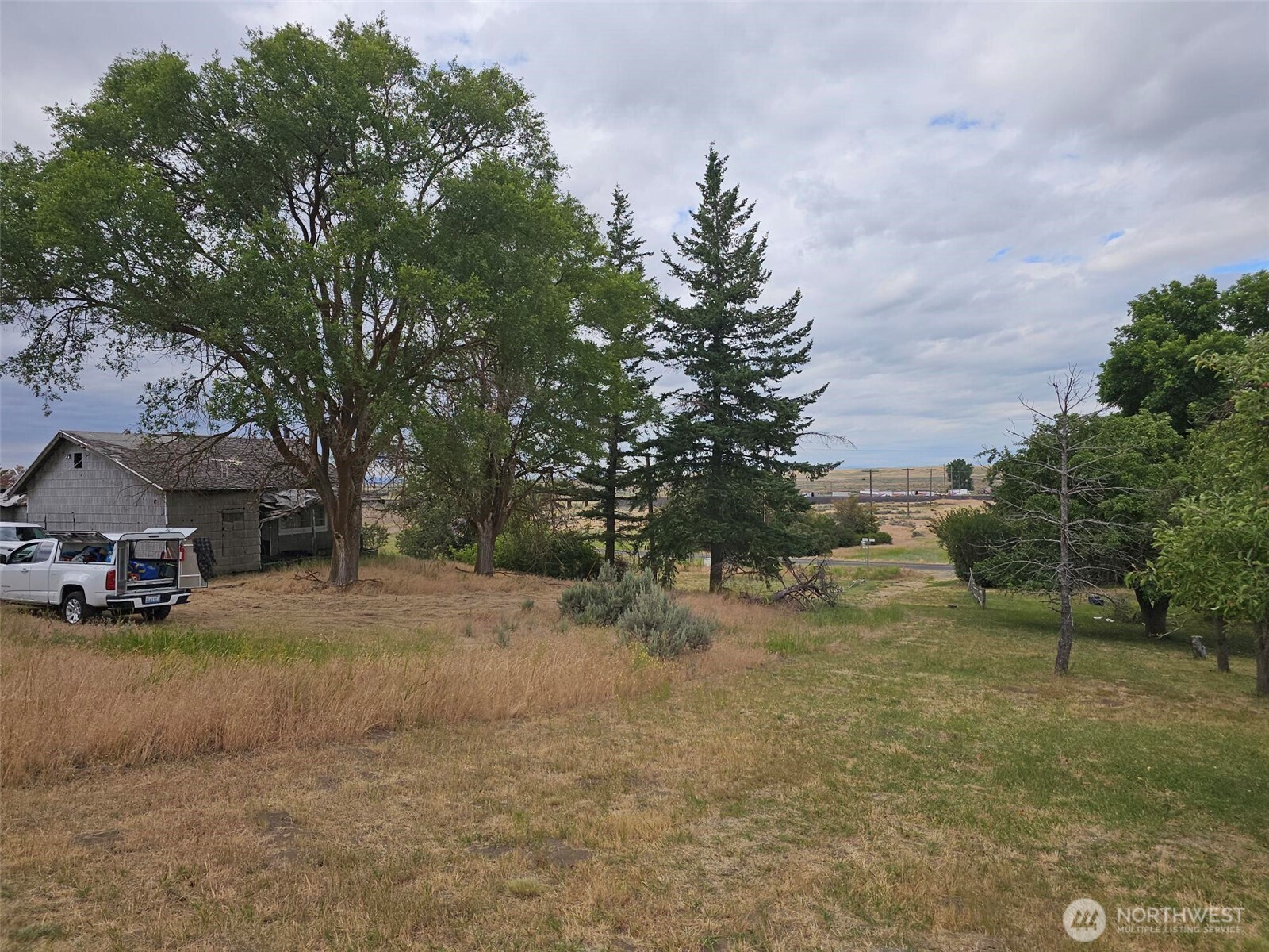 39681 Bluestem Road E