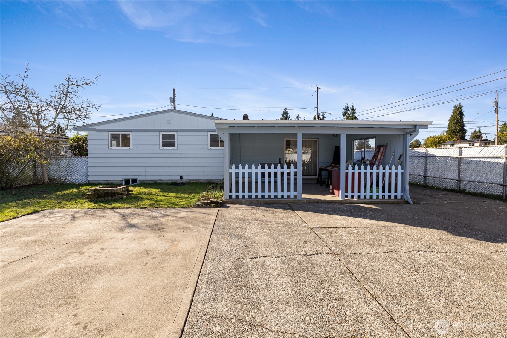 5001 S Cushman Avenue