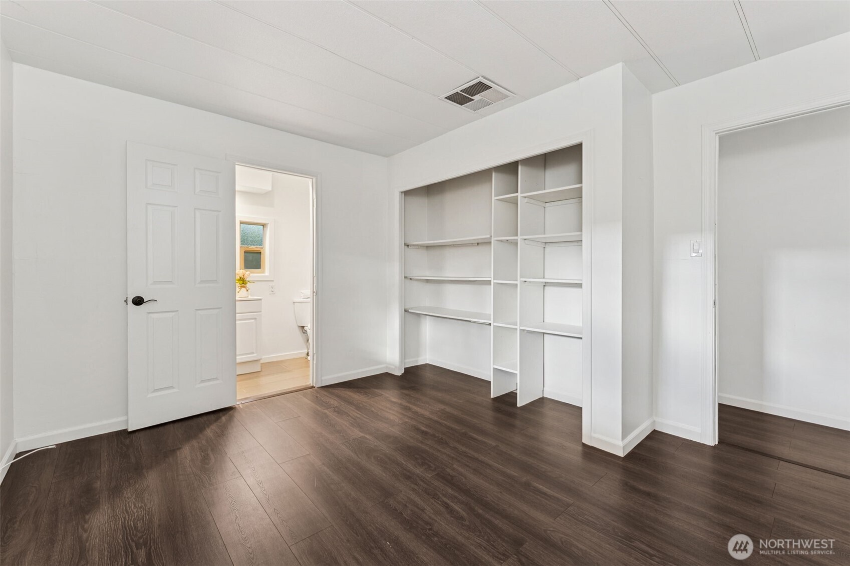 7311 Chambers Creek Road W Unit: *38*