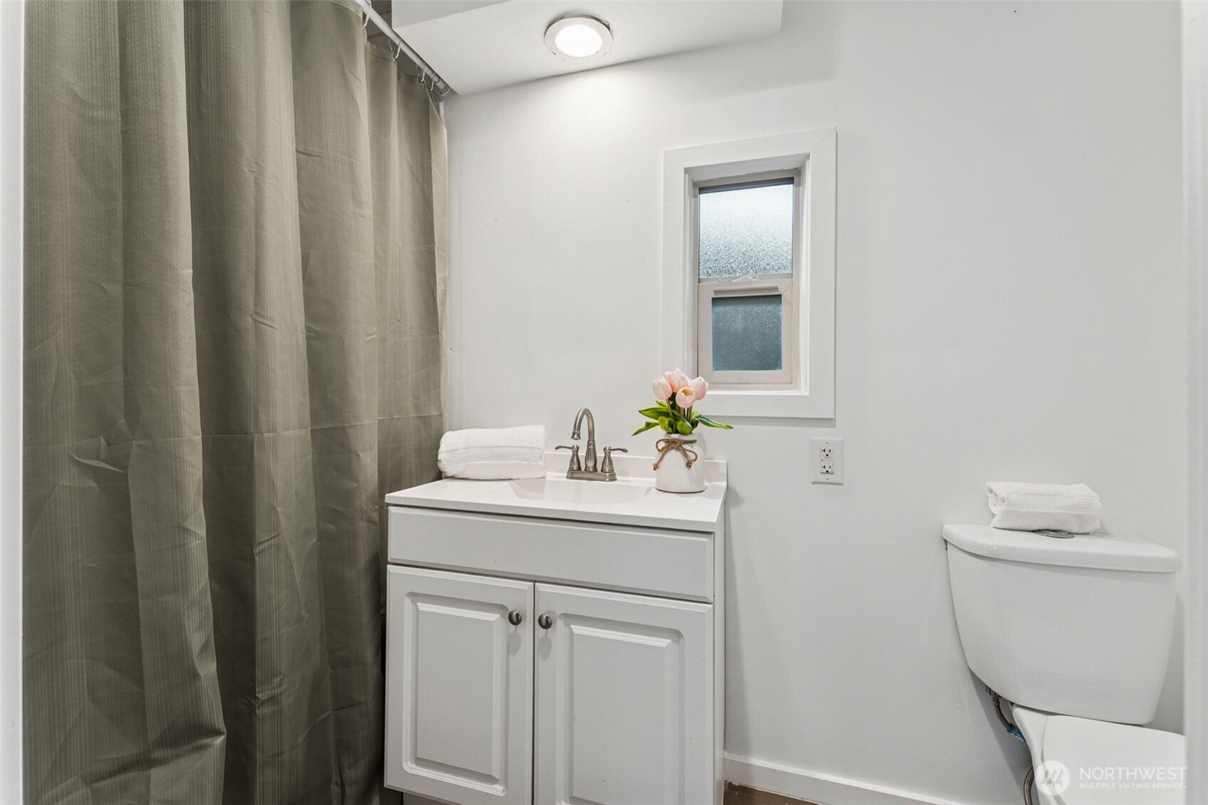 7311 Chambers Creek Road W Unit: *38*