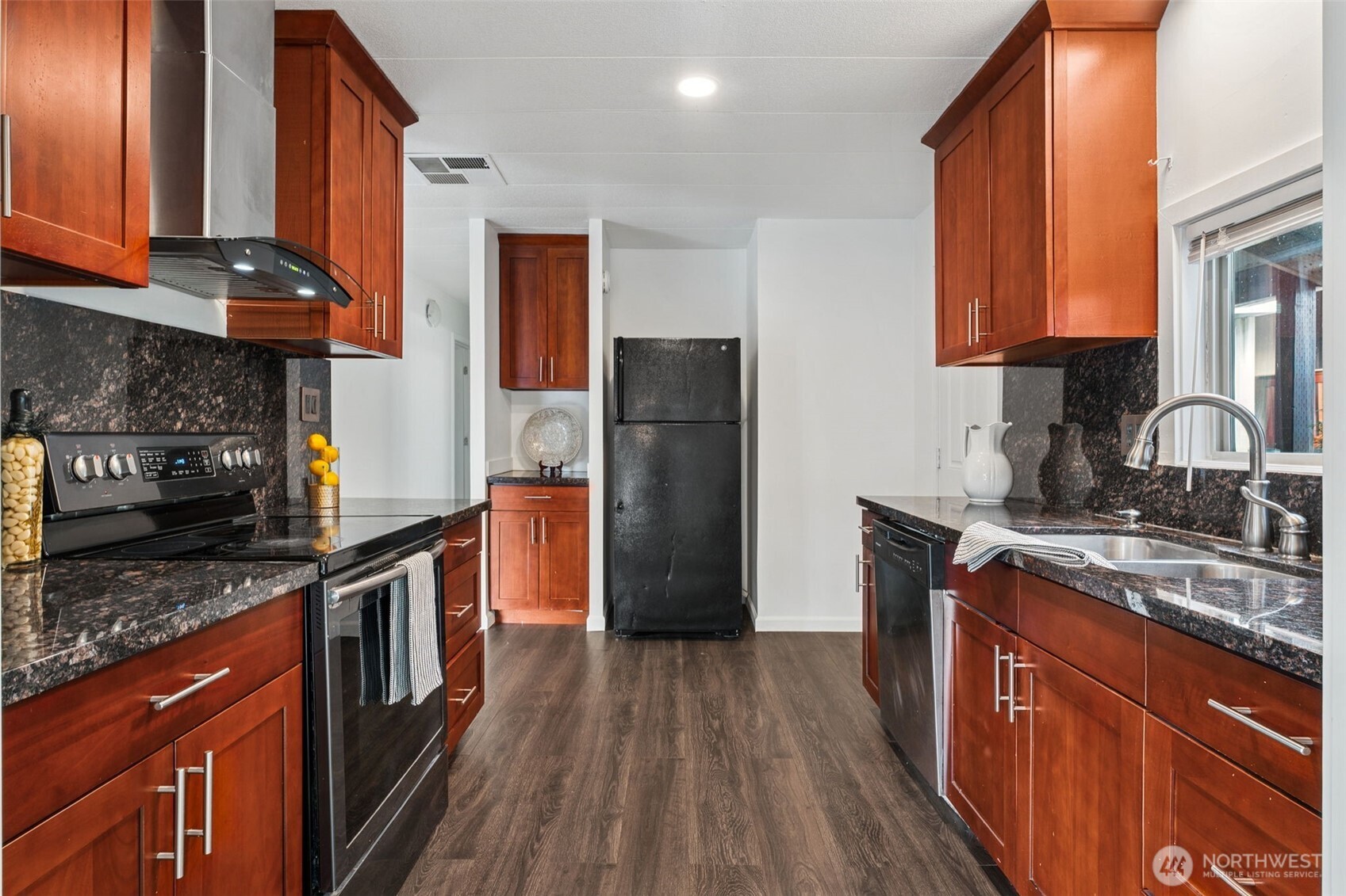 7311 Chambers Creek Road W Unit: *38*