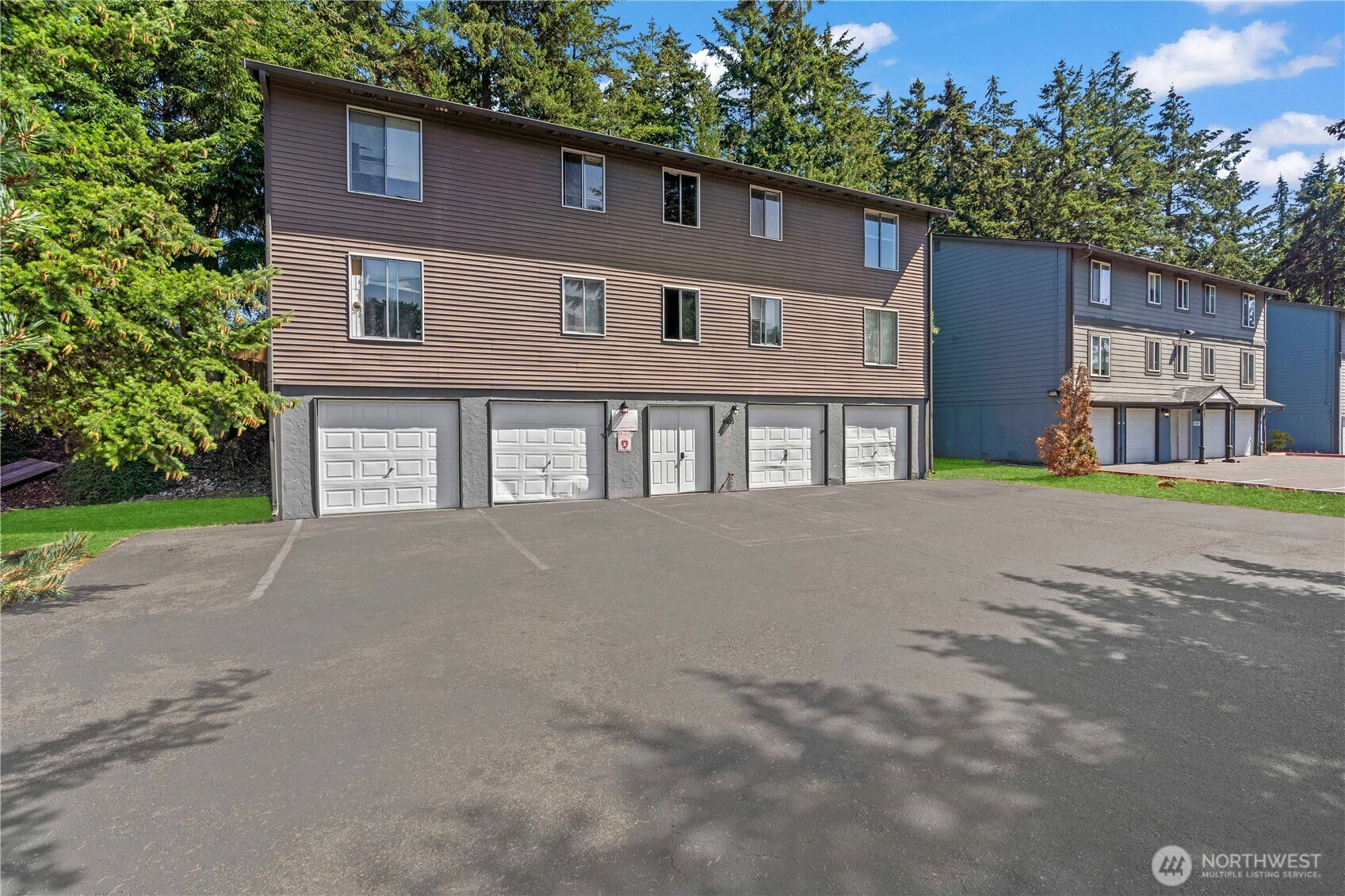 9405 S Ash Street Unit: A-D