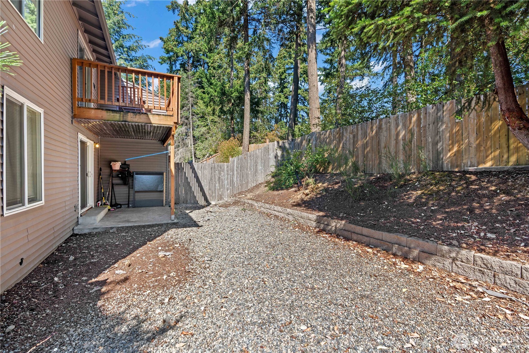 9405 S Ash Street Unit: A-D