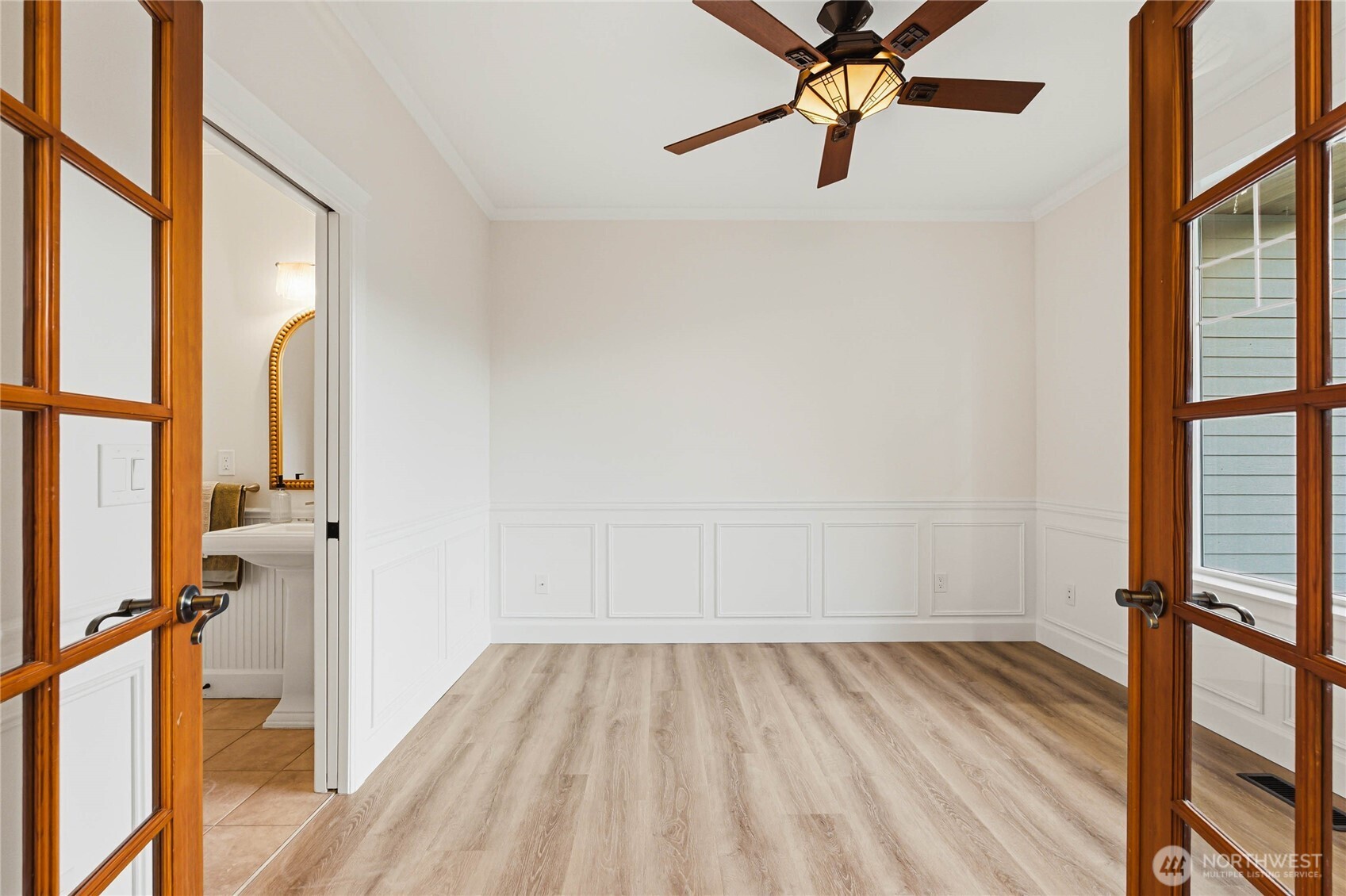 23436 Guinness Pl NW