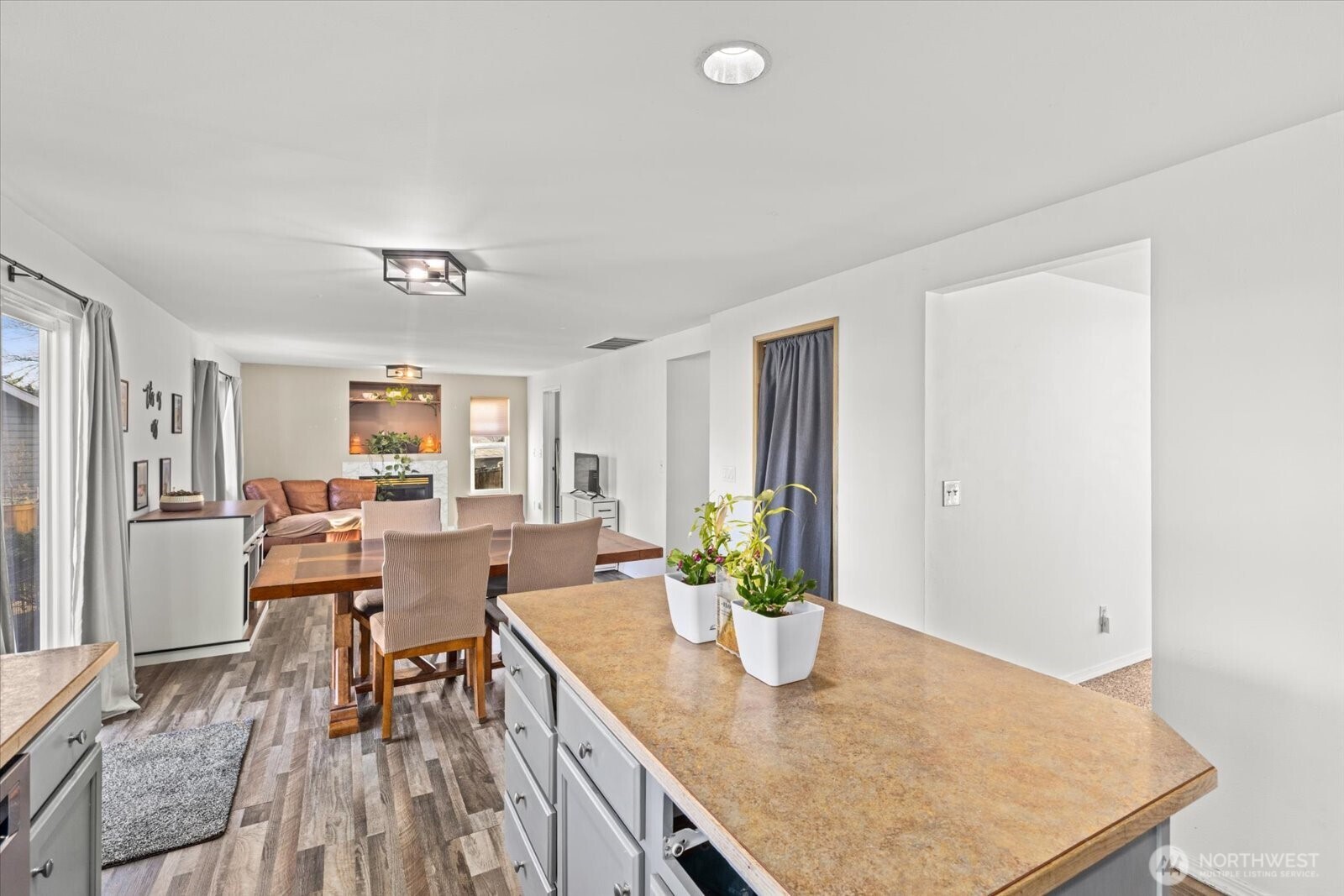 12605 225th Street E