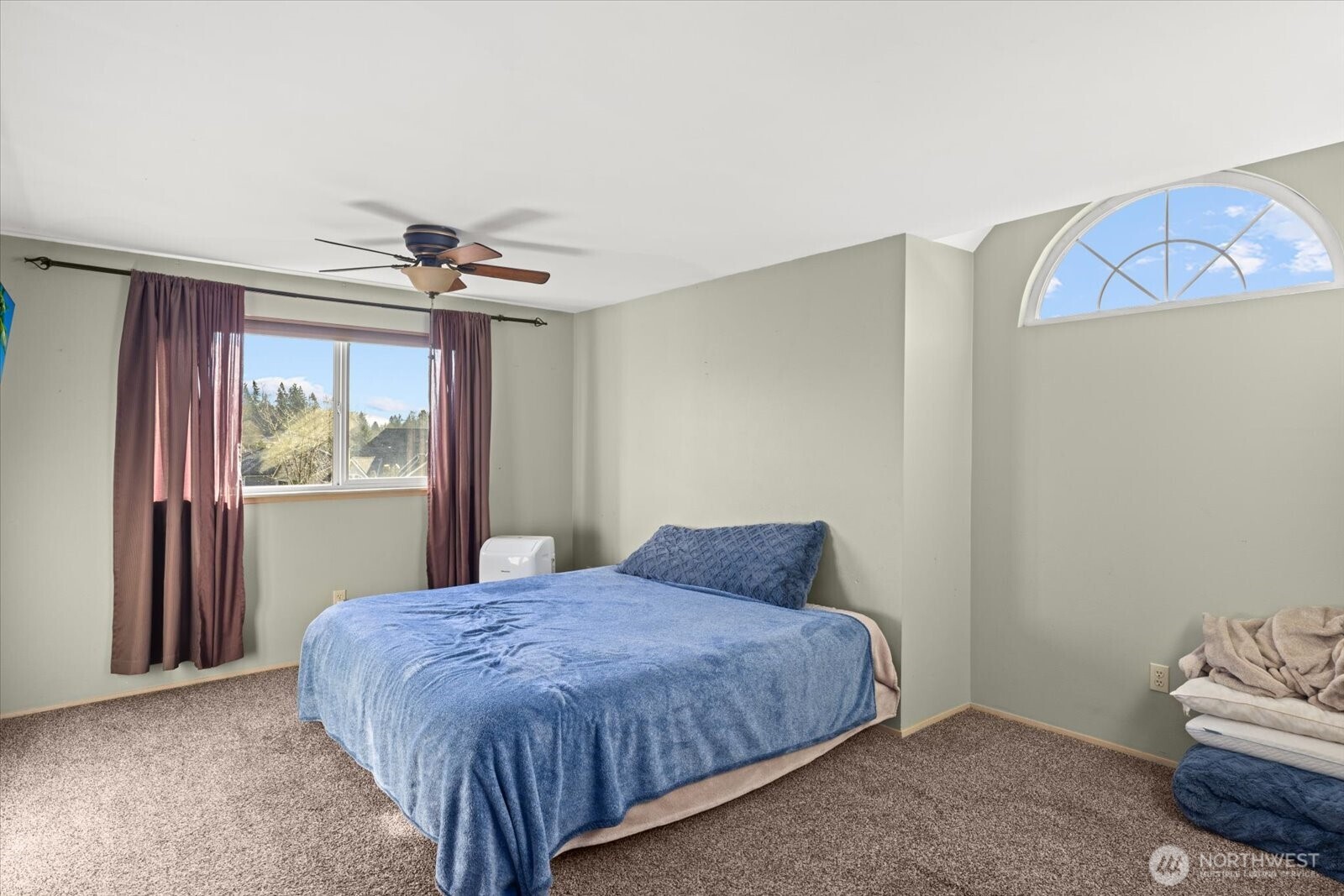 12605 225th Street E