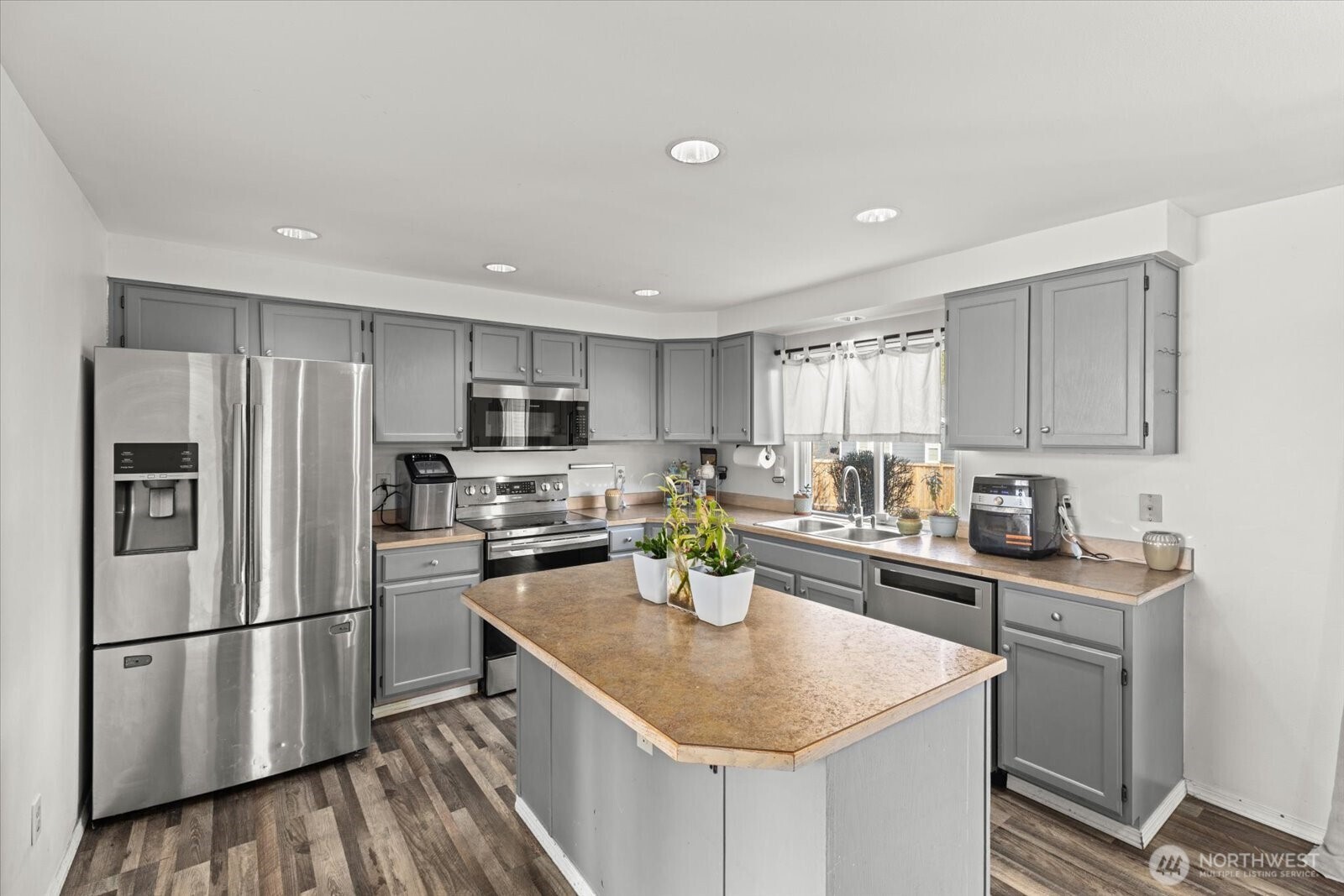 12605 225th Street E