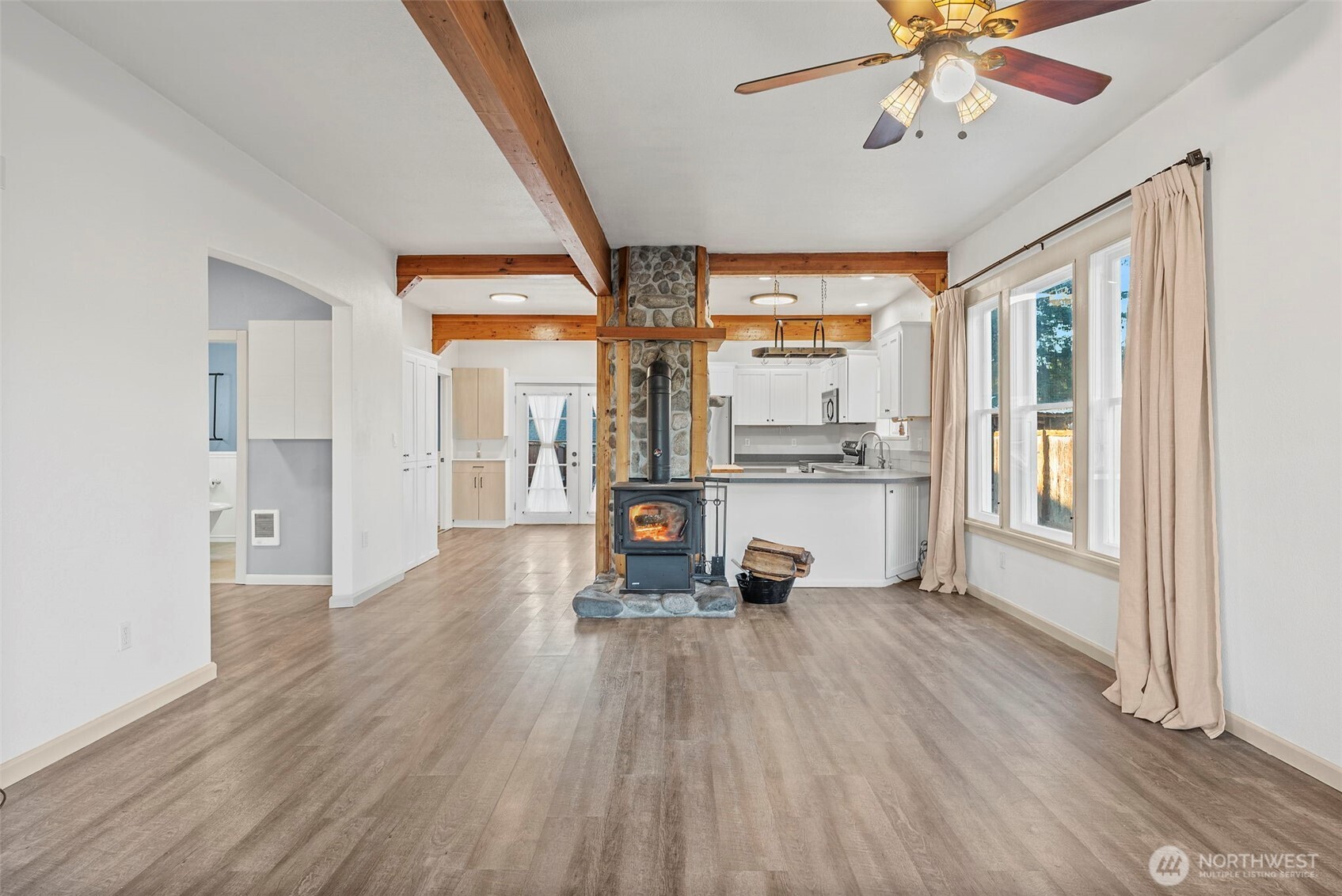 104 Pennsylvania Avenue N