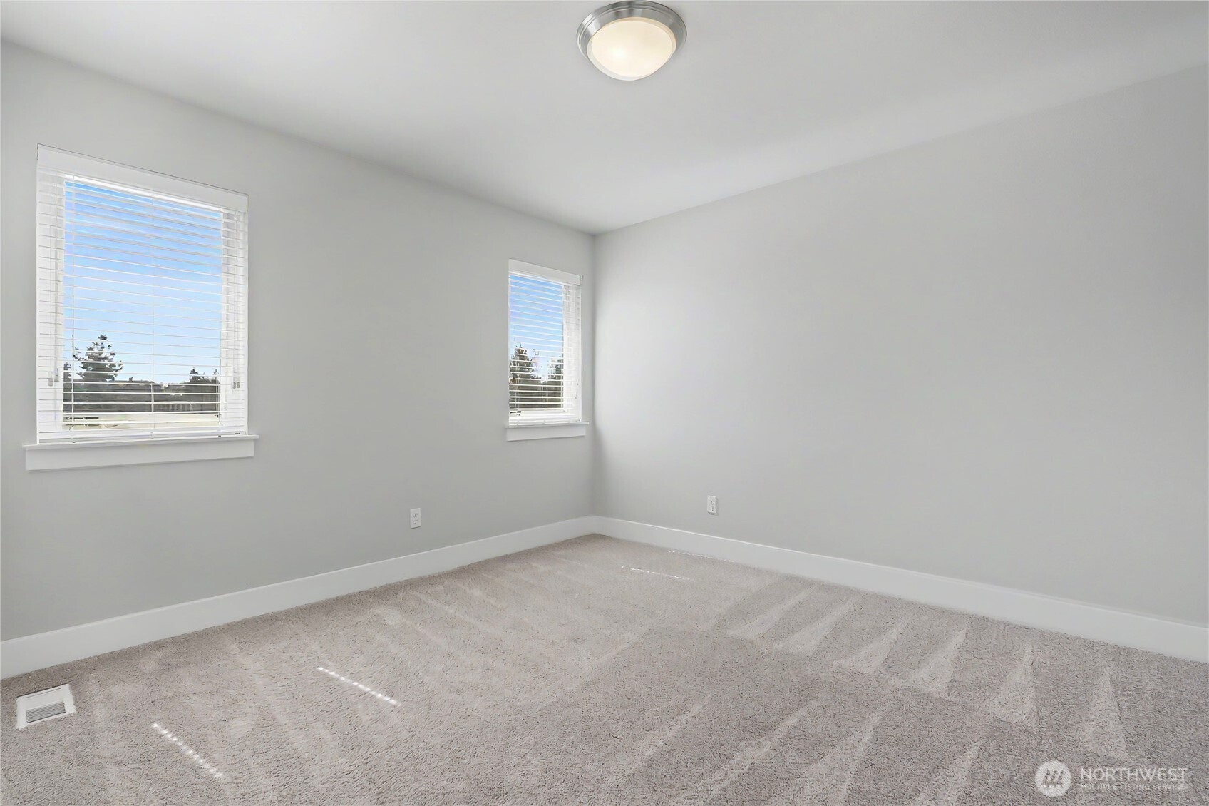 12130 92nd Avenue Ct E