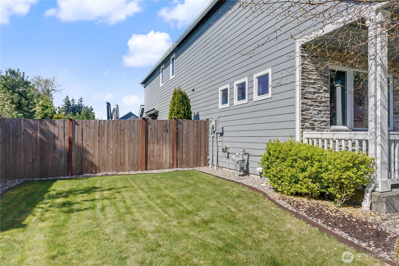 12130 92nd Avenue Ct E