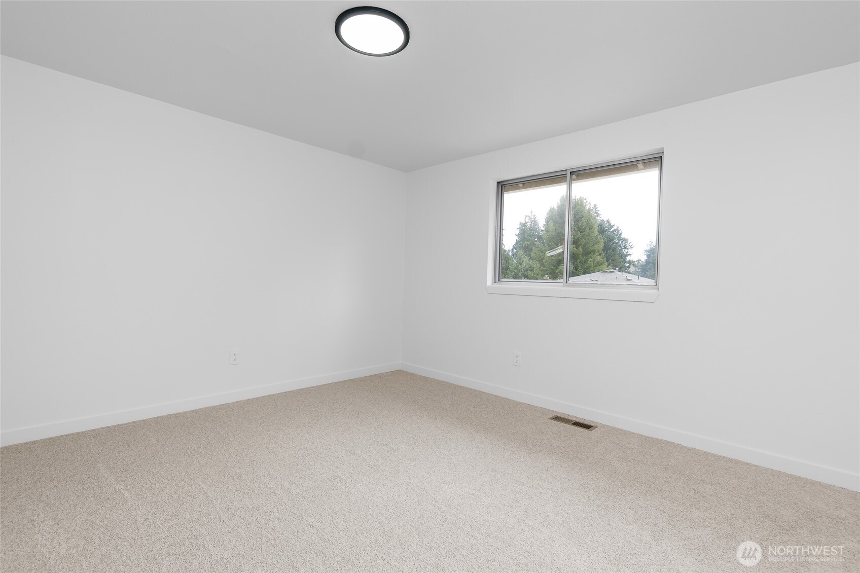 7938 Spartan Court SE