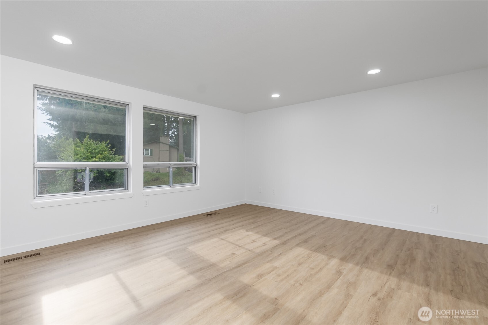 7938 Spartan Court SE