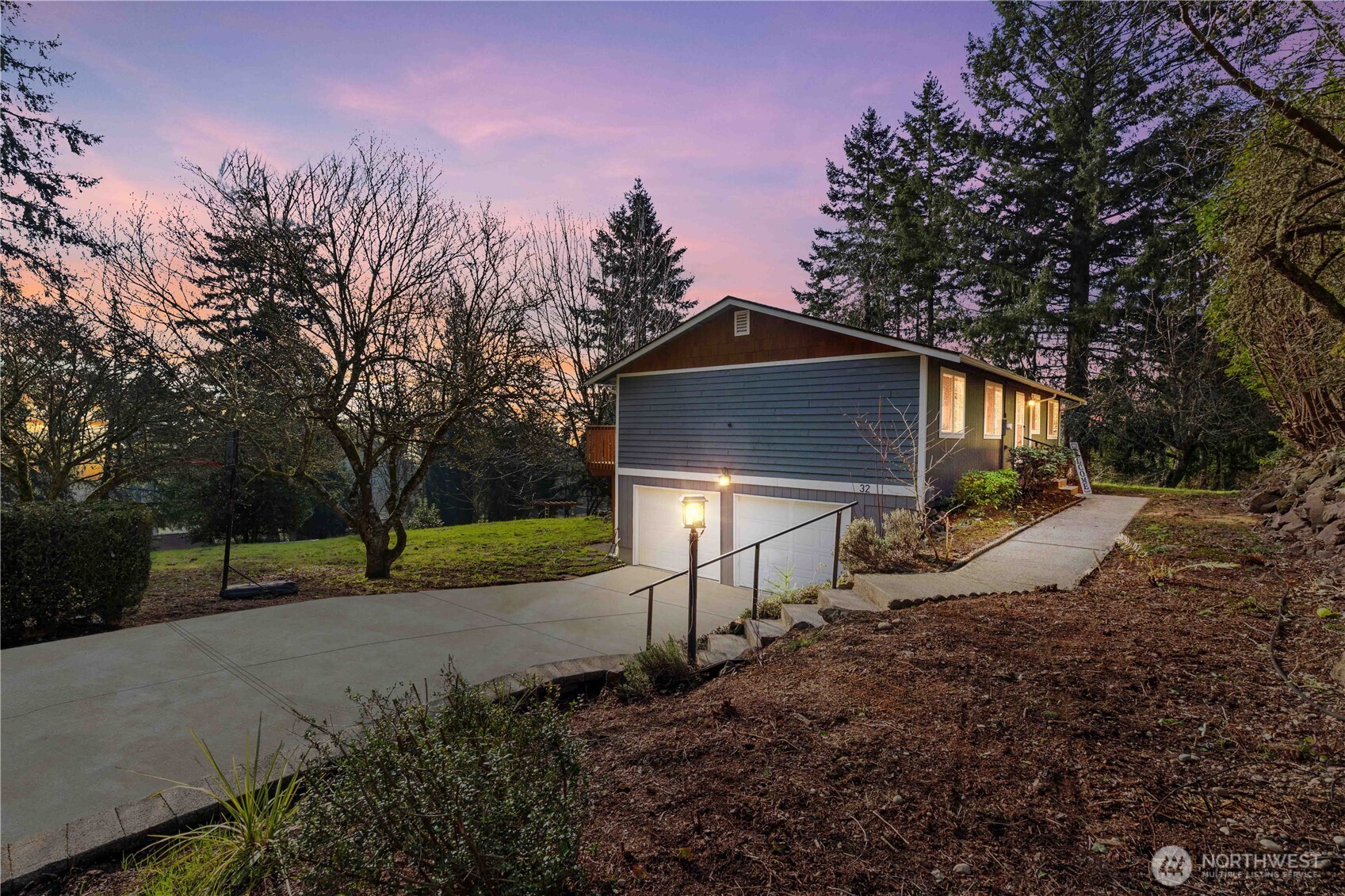 32 Madrona Place