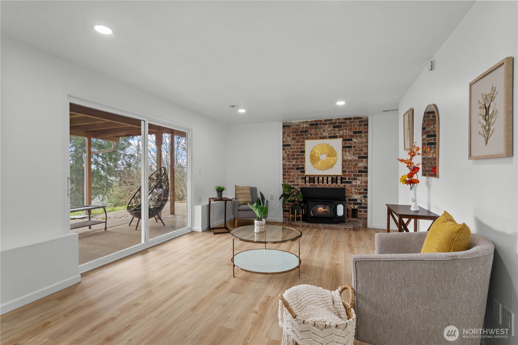 32 Madrona Place