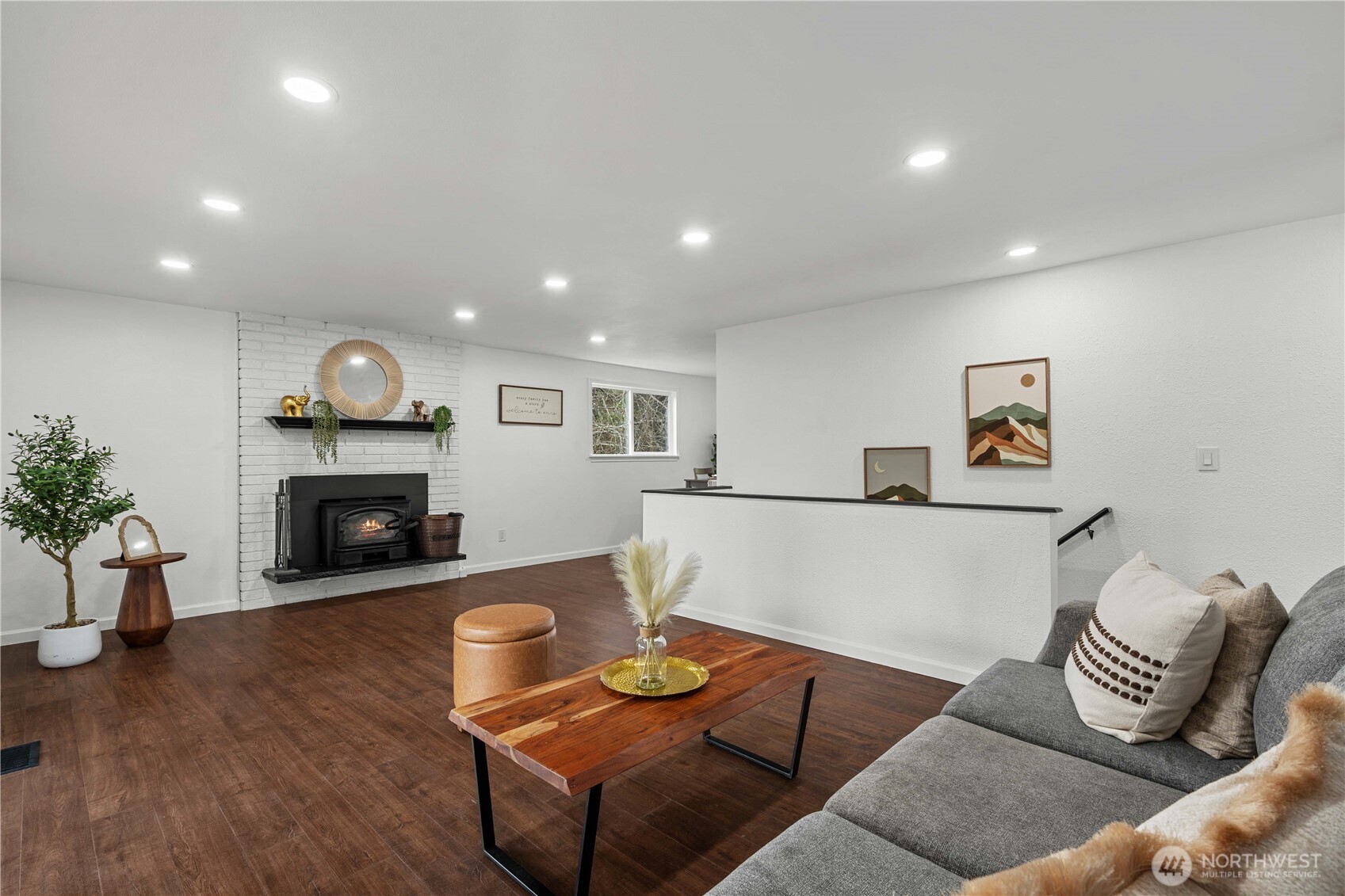 32 Madrona Place