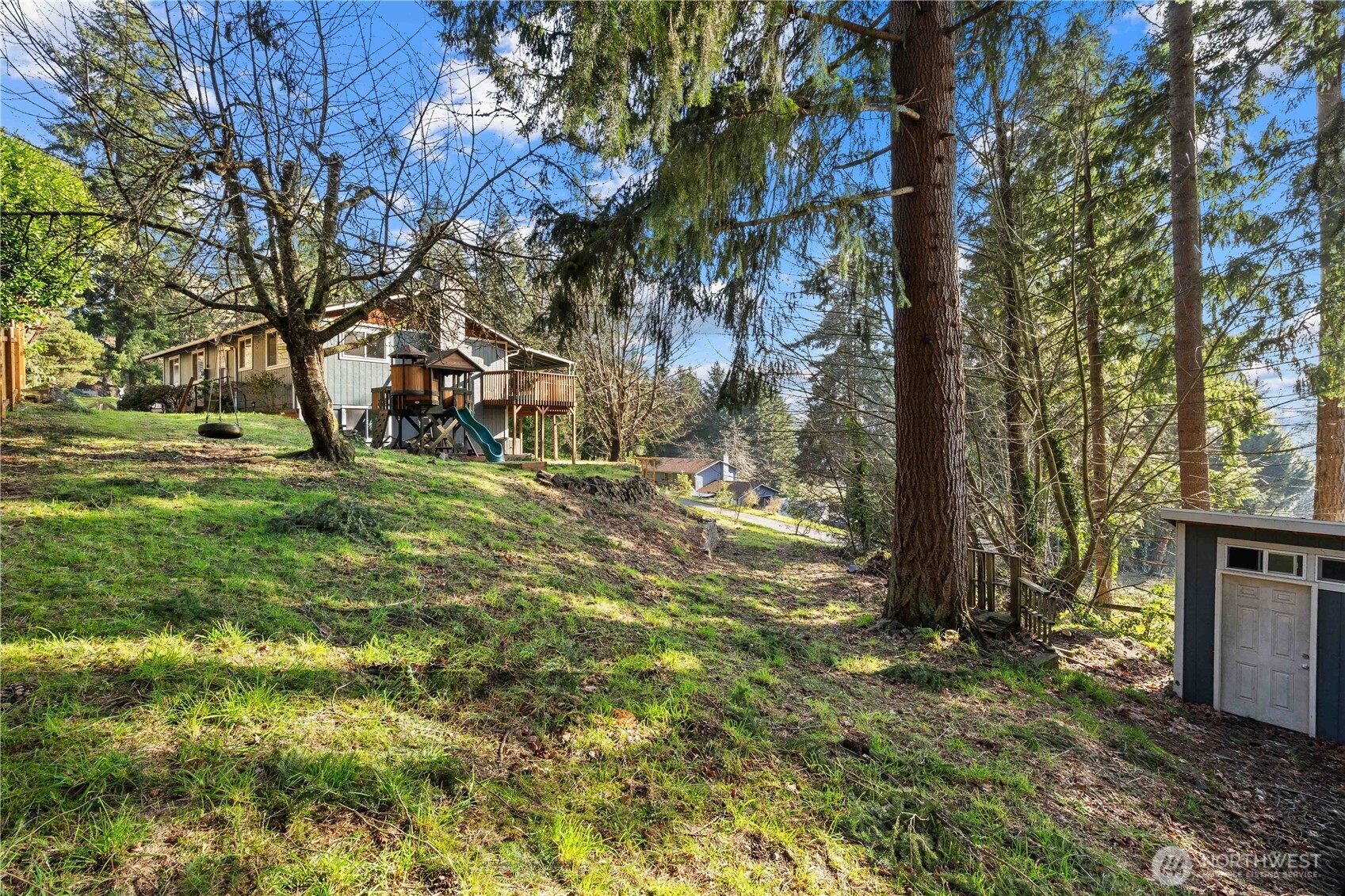 32 Madrona Place