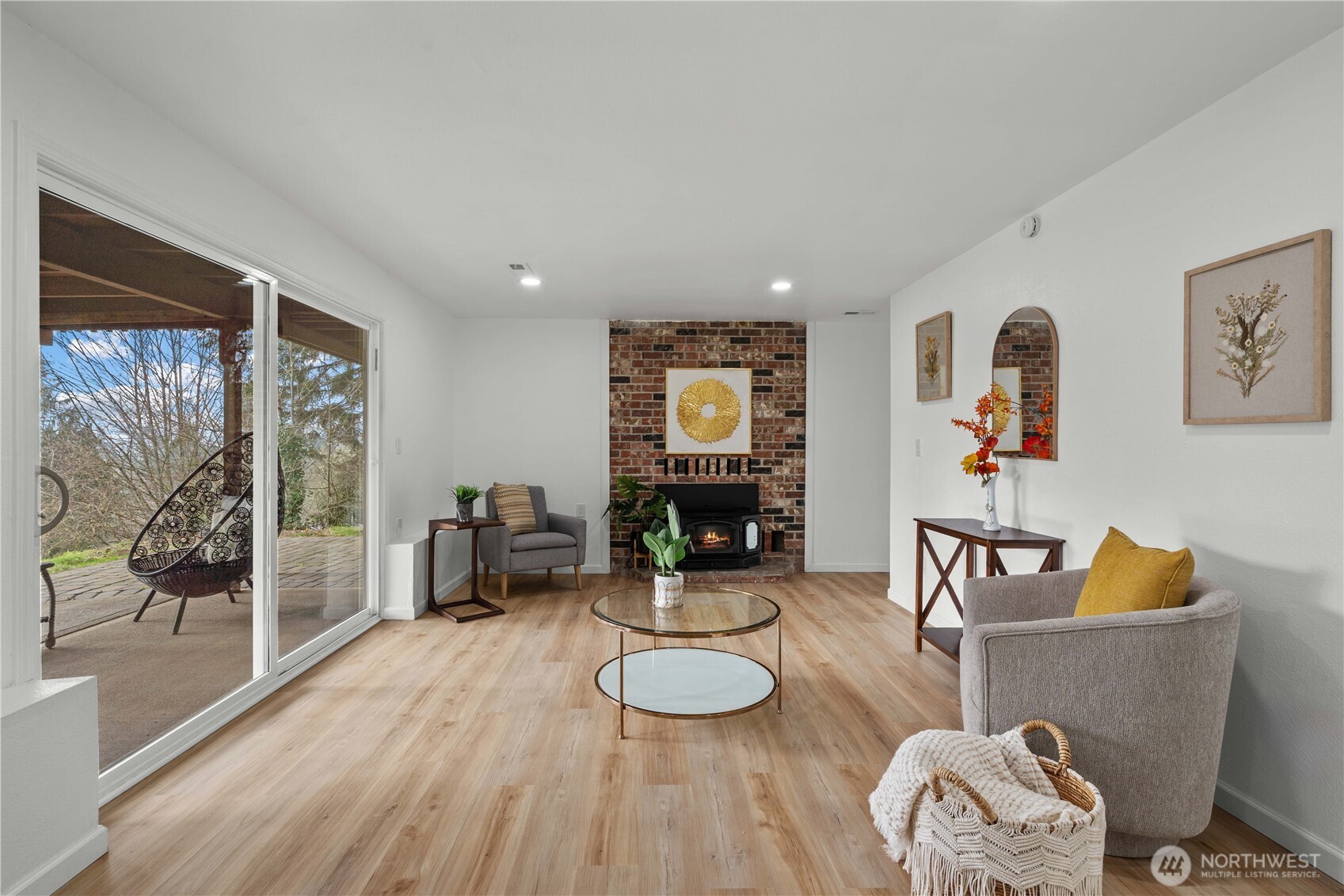 32 Madrona Place