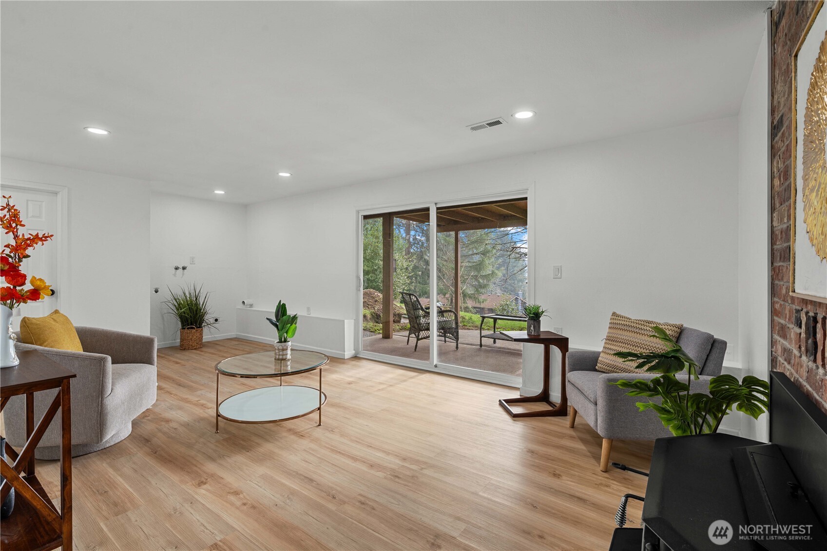 32 Madrona Place