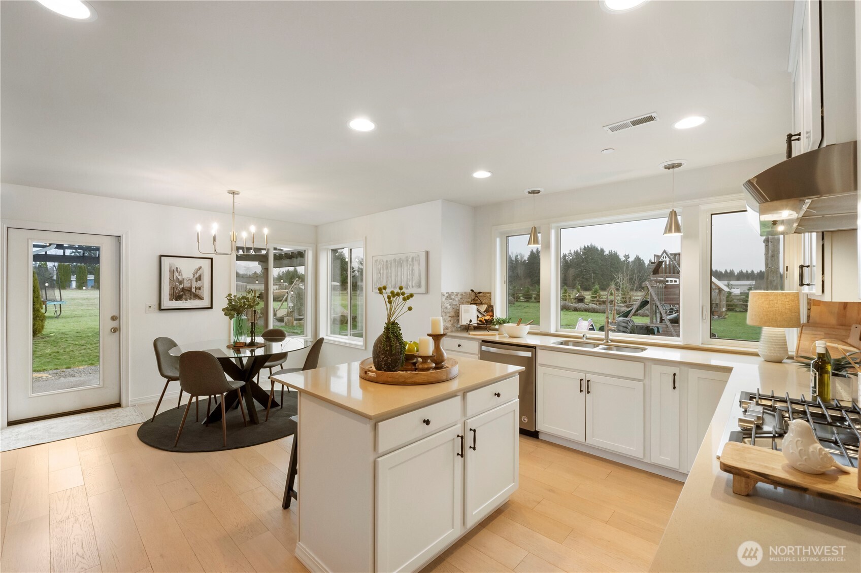 11211 244th Avenue Ct E