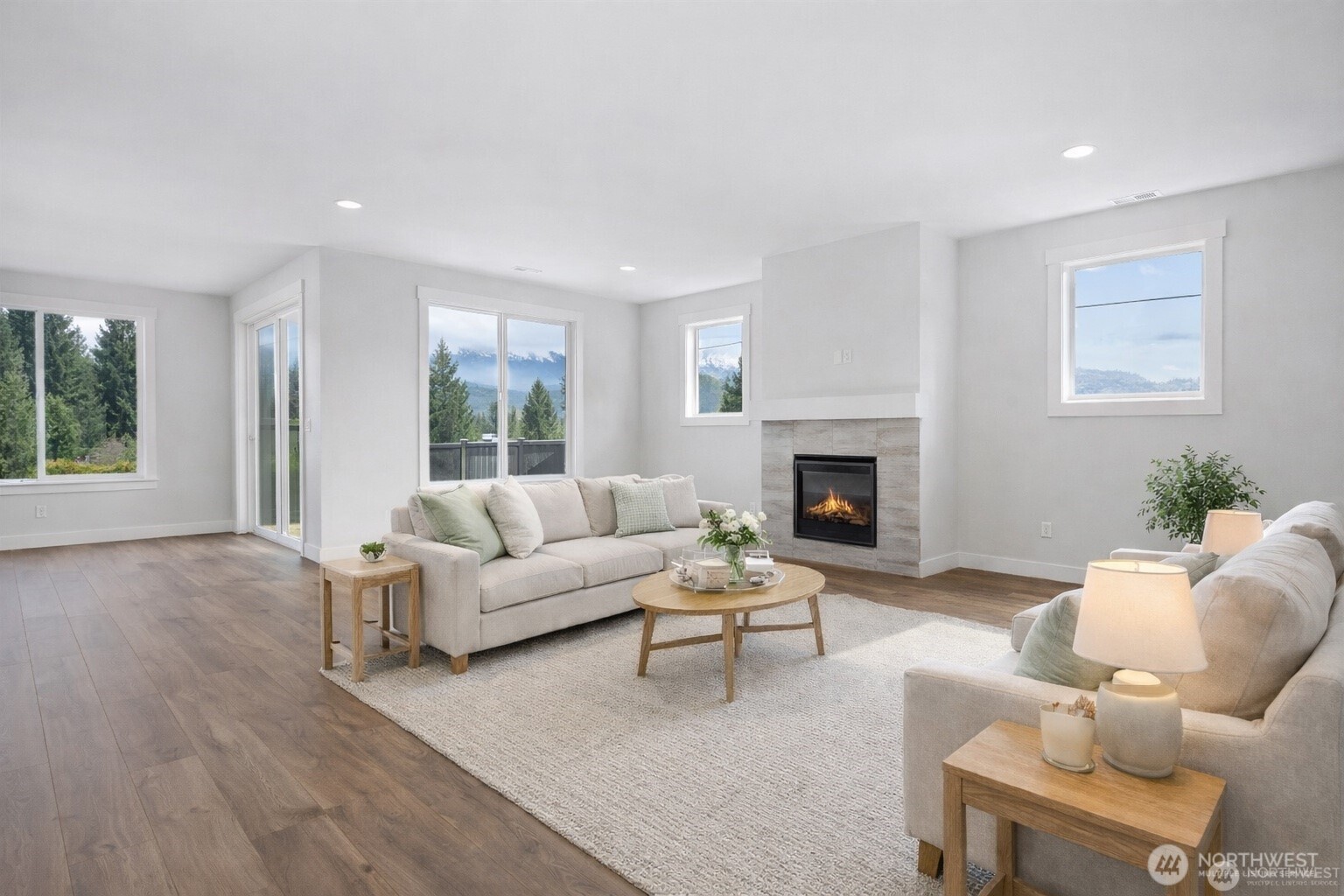 628 Prominence Street