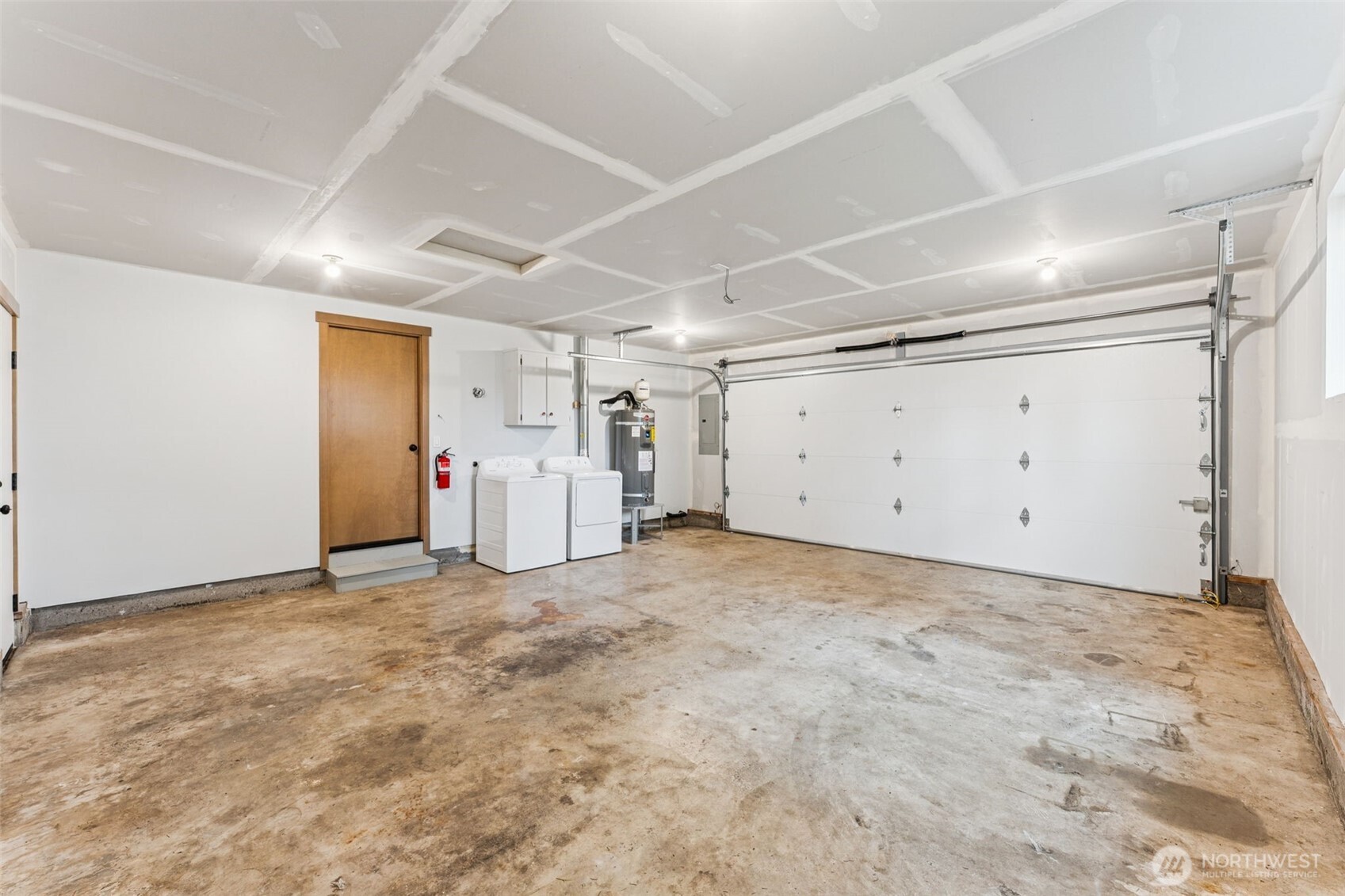 2009 216th Street Ct E