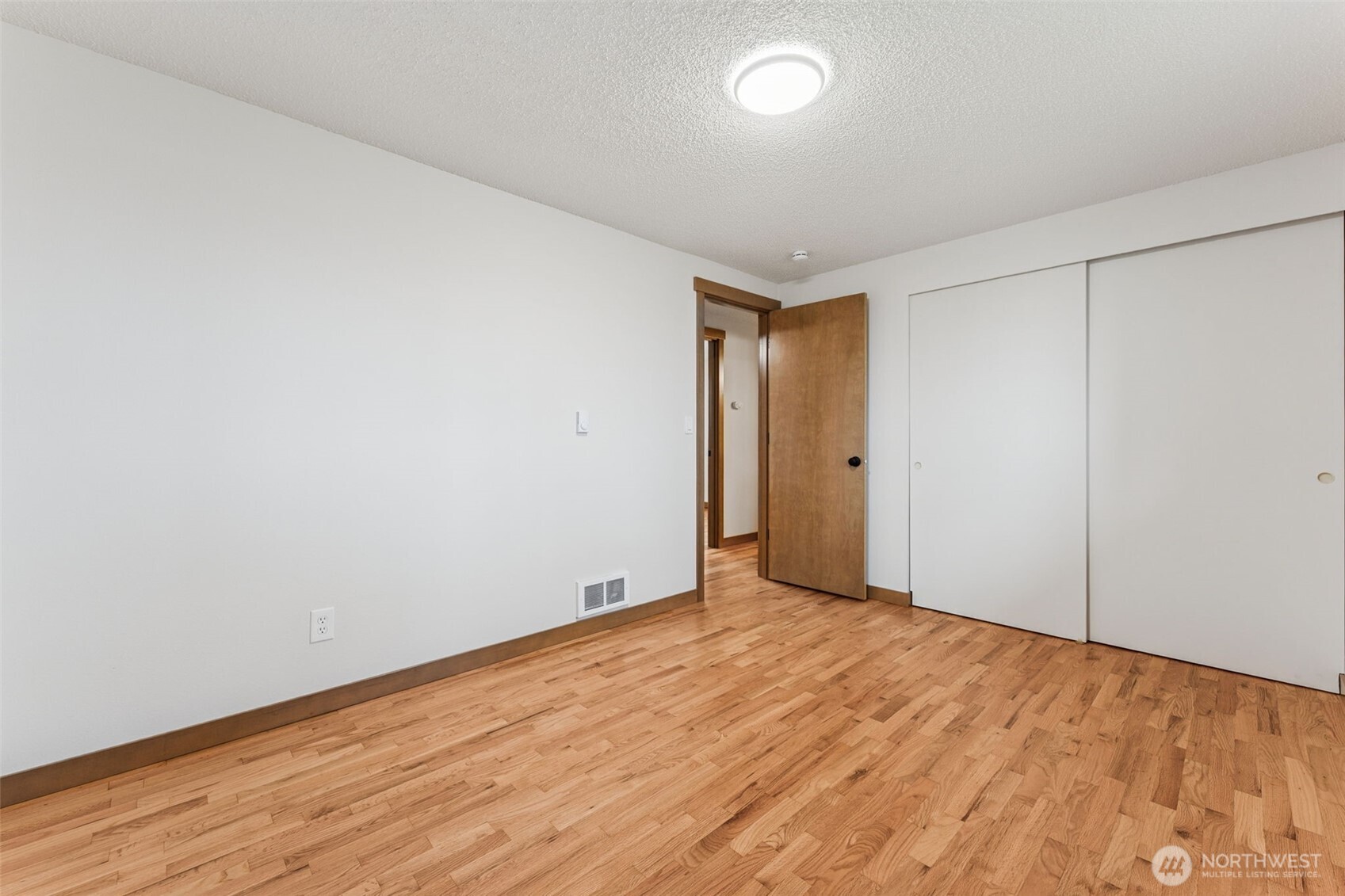 2009 216th Street Ct E