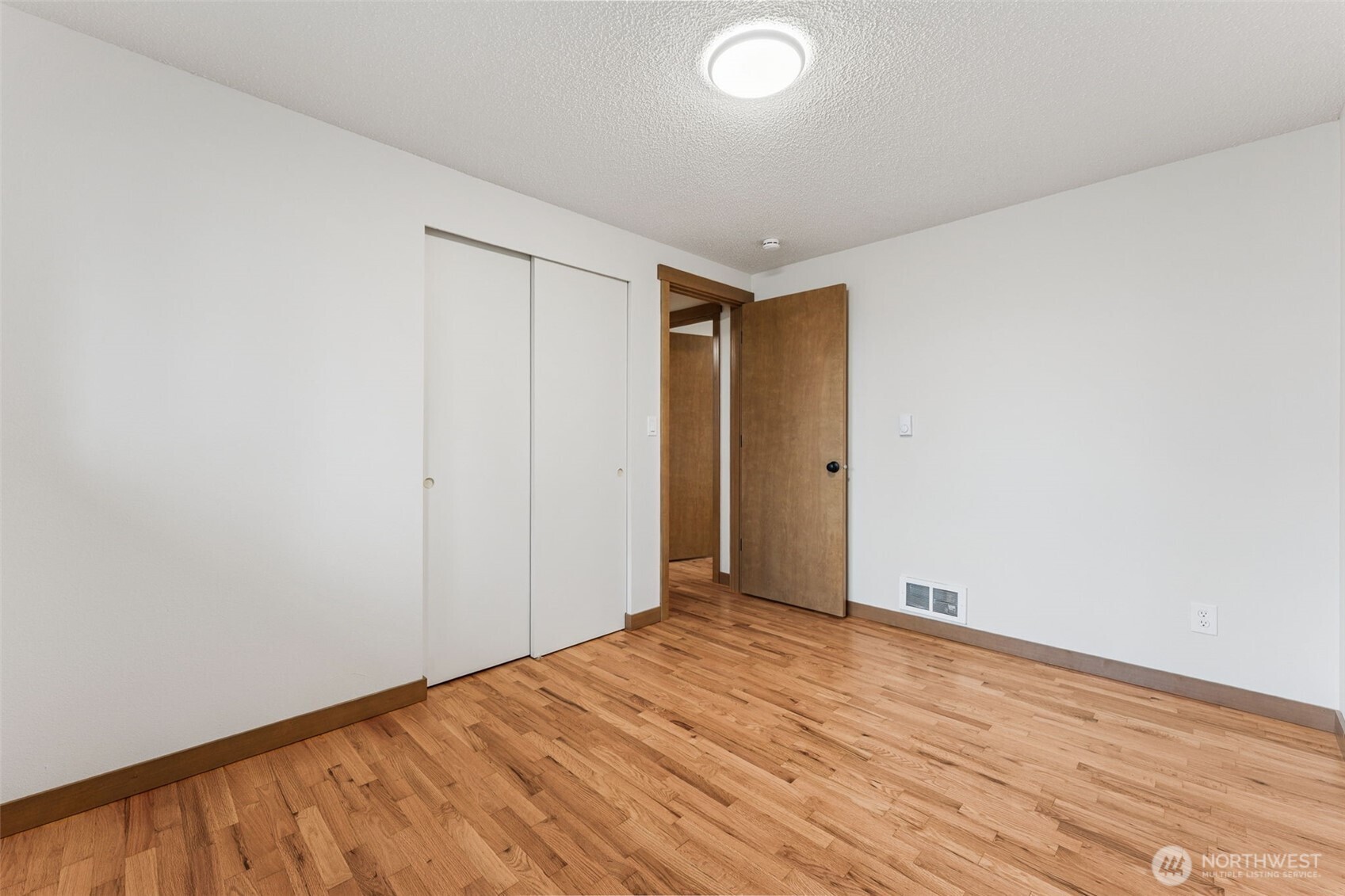 2009 216th Street Ct E