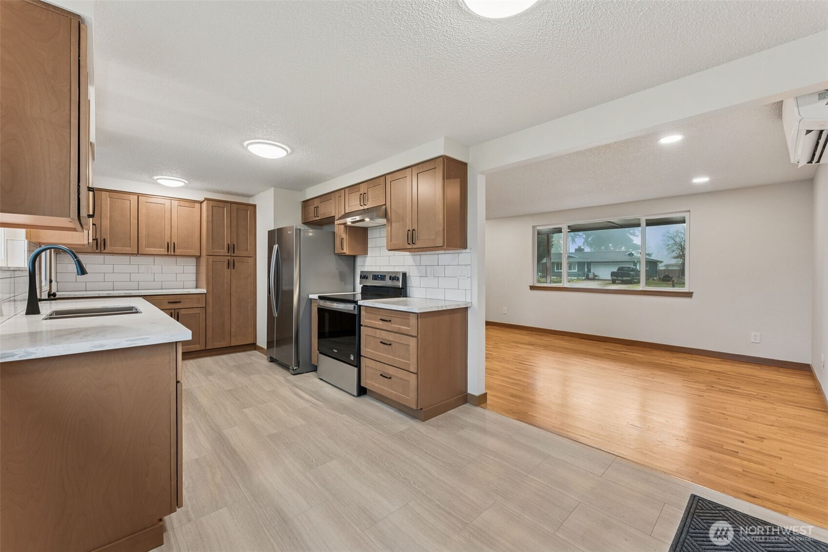 2009 216th Street Ct E