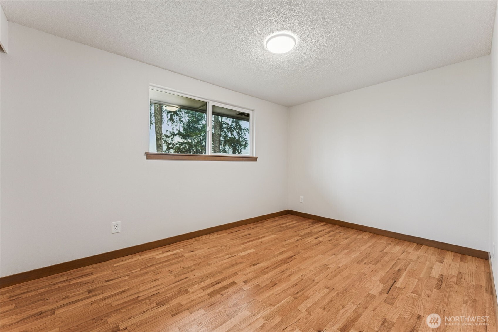 2009 216th Street Ct E