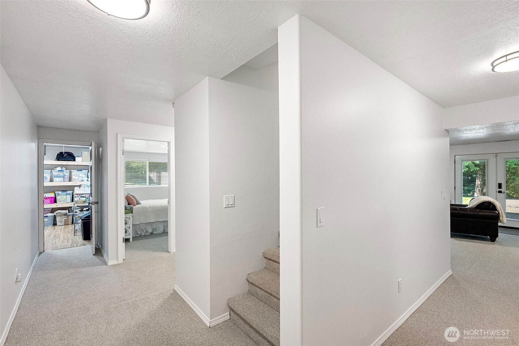 13114 Sunridge Way E
