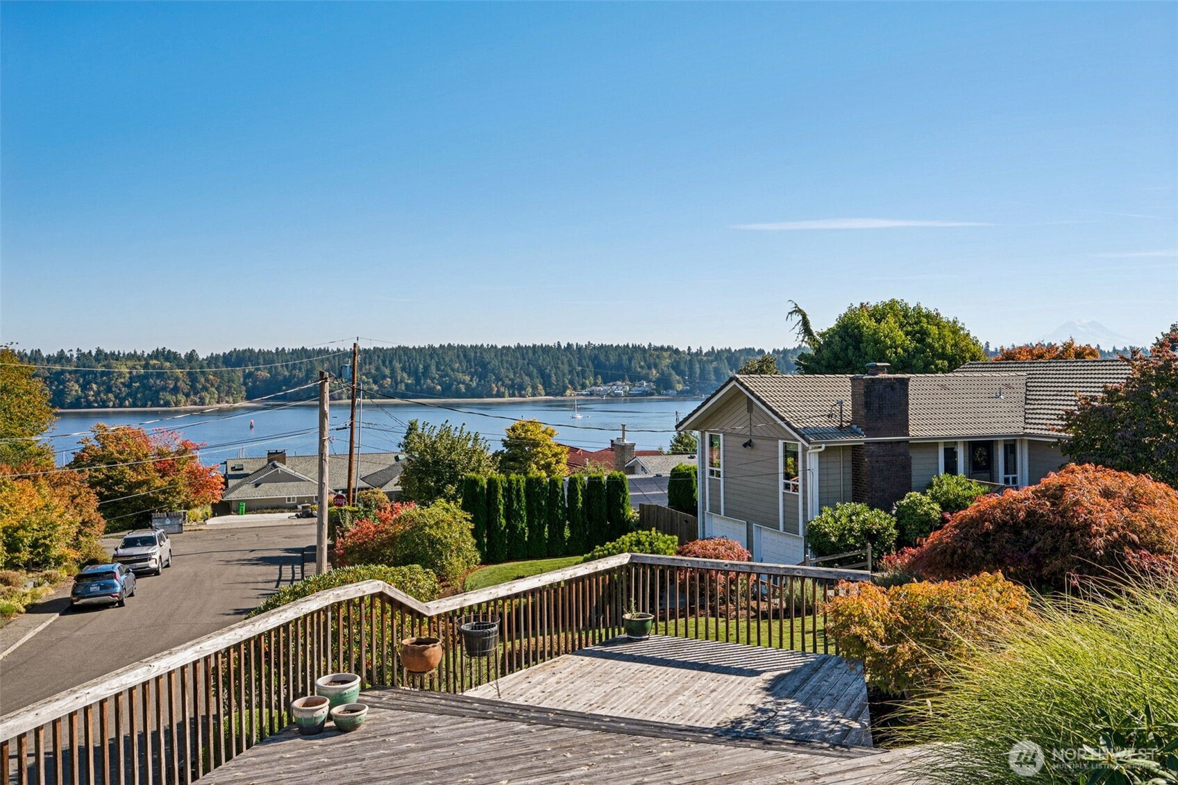 1405 Rolling Hills Terrace NW