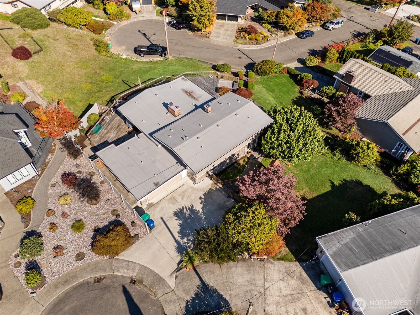 1405 Rolling Hills Terrace NW