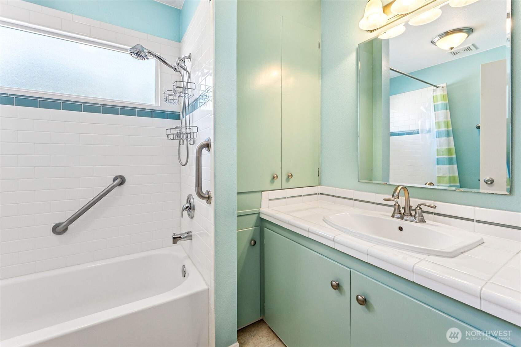 1405 Rolling Hills Terrace NW