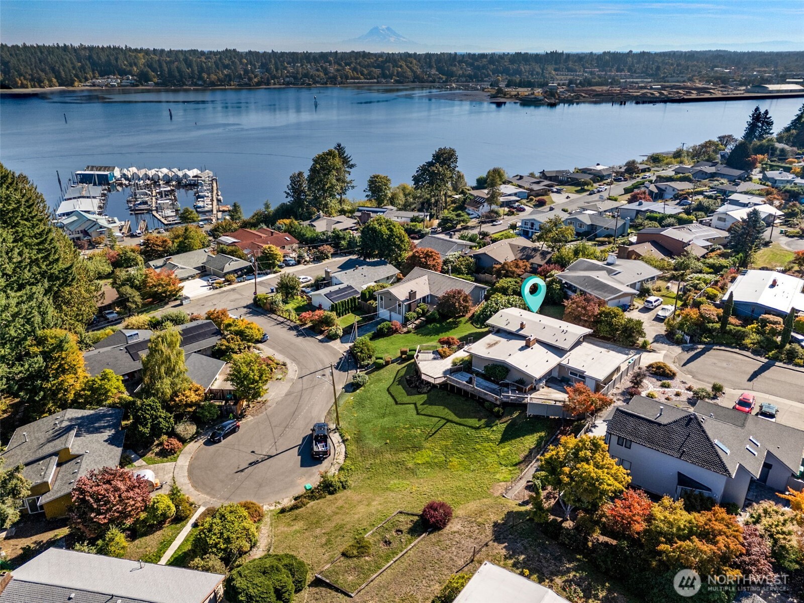 1405 Rolling Hills Terrace NW