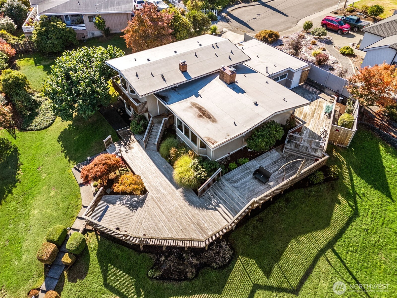 1405 Rolling Hills Terrace NW