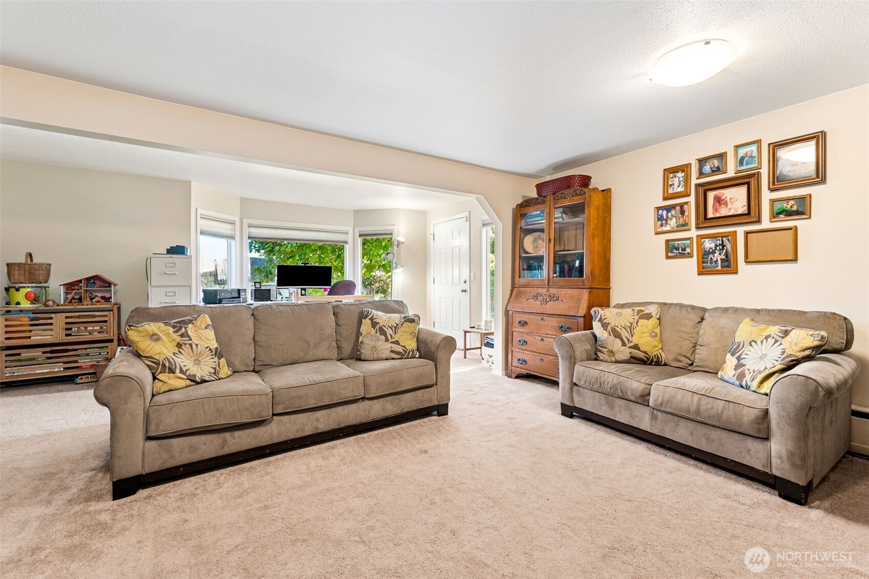 1405 Rolling Hills Terrace NW