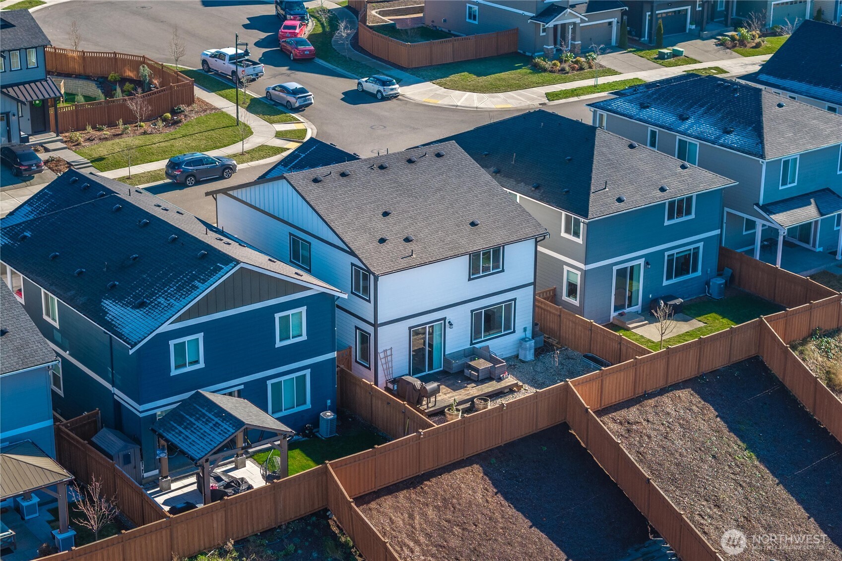 14962 Olympic Loop E