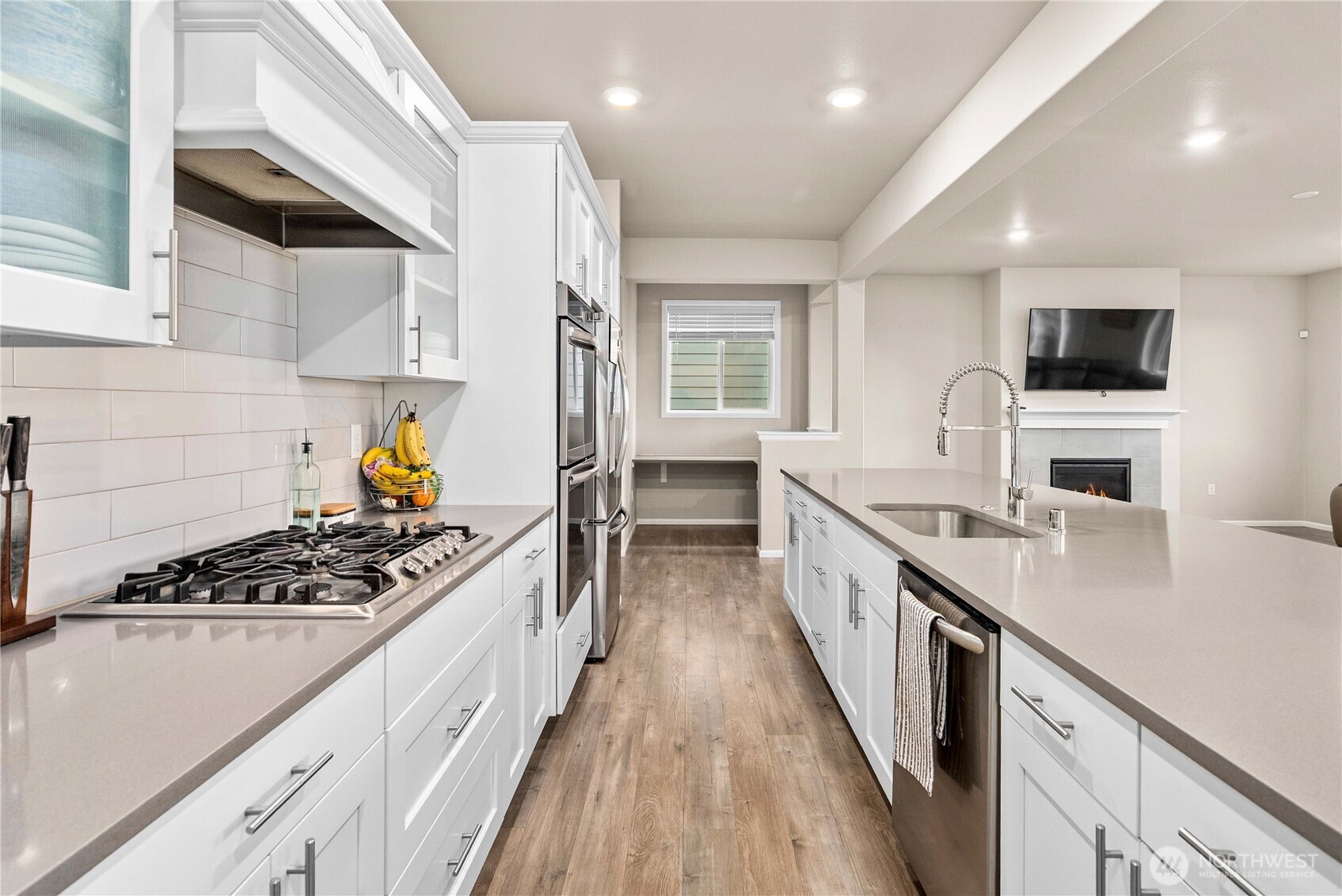 14962 Olympic Loop E