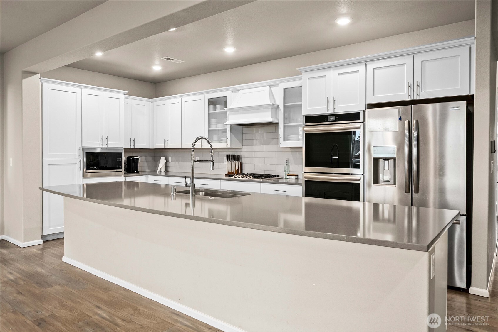 14962 Olympic Loop E