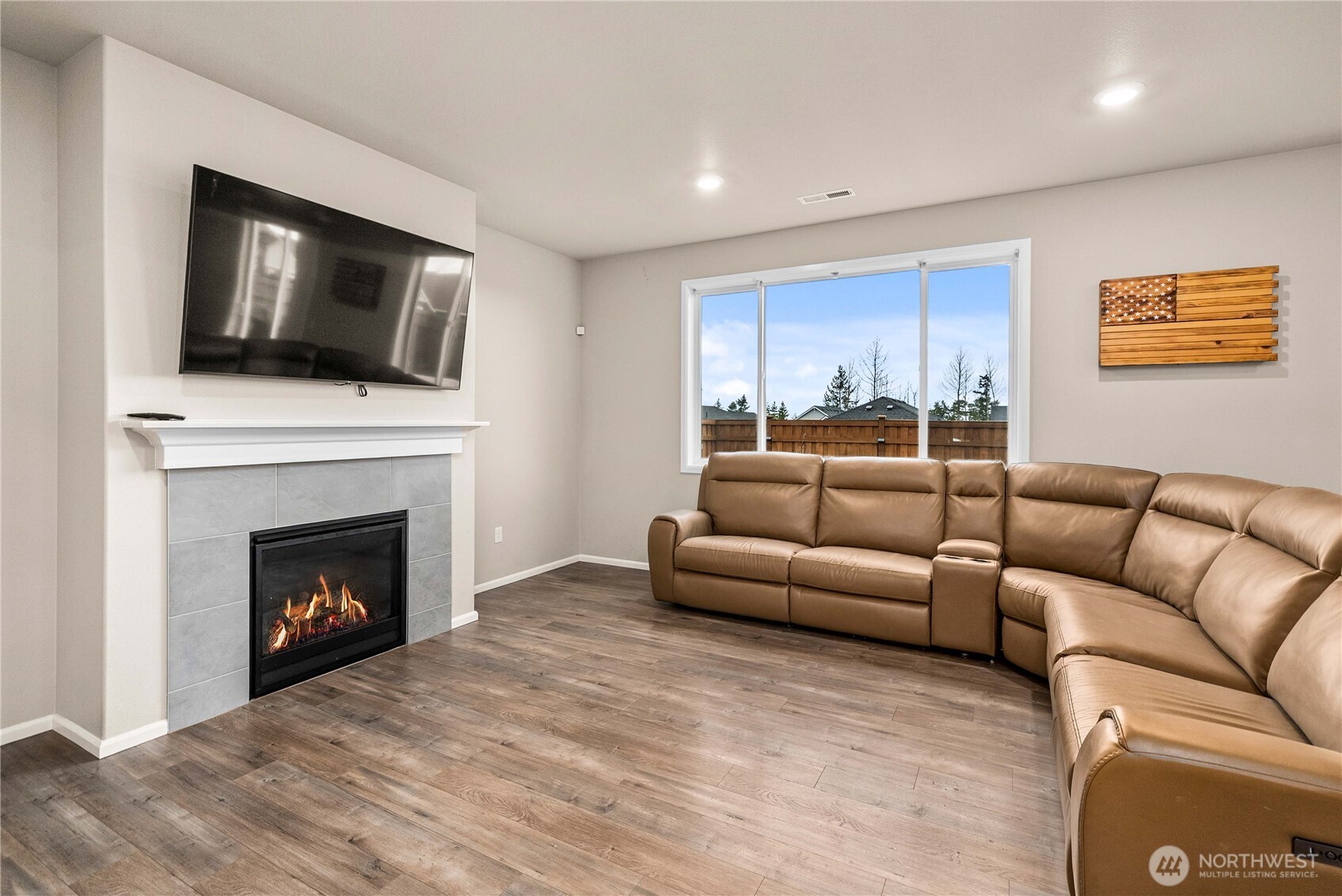 14962 Olympic Loop E