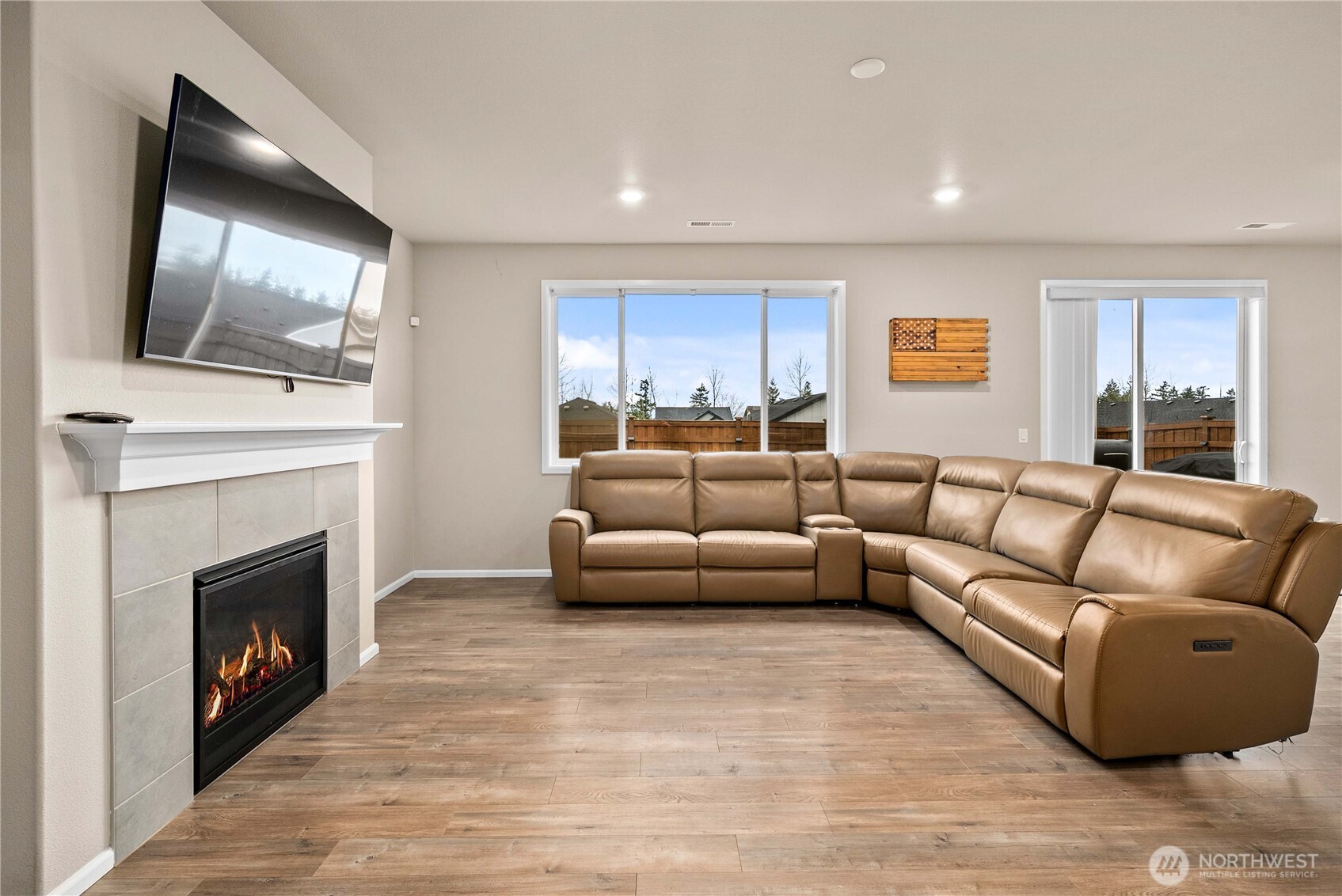 14962 Olympic Loop E