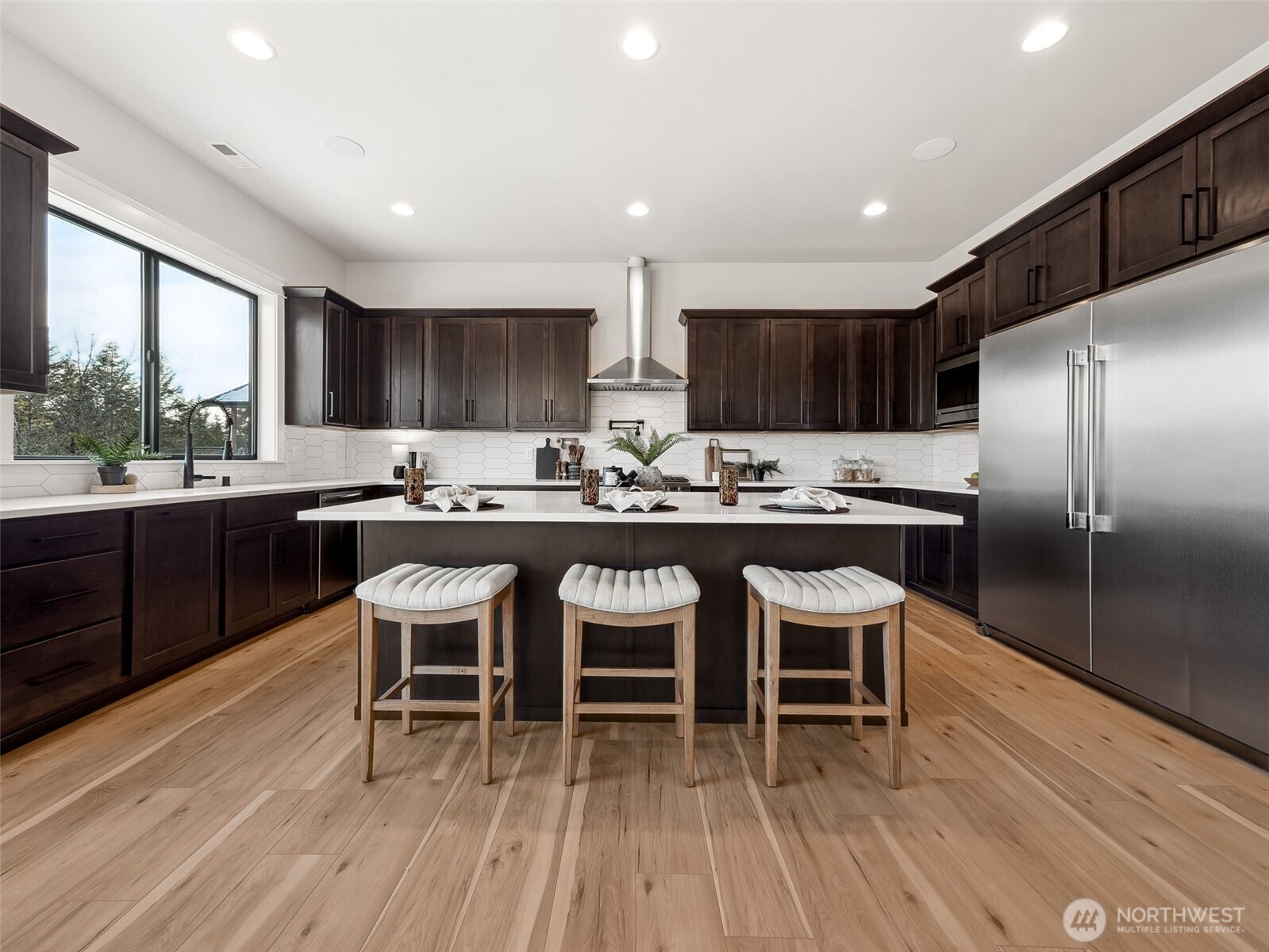 4514 96th Street E