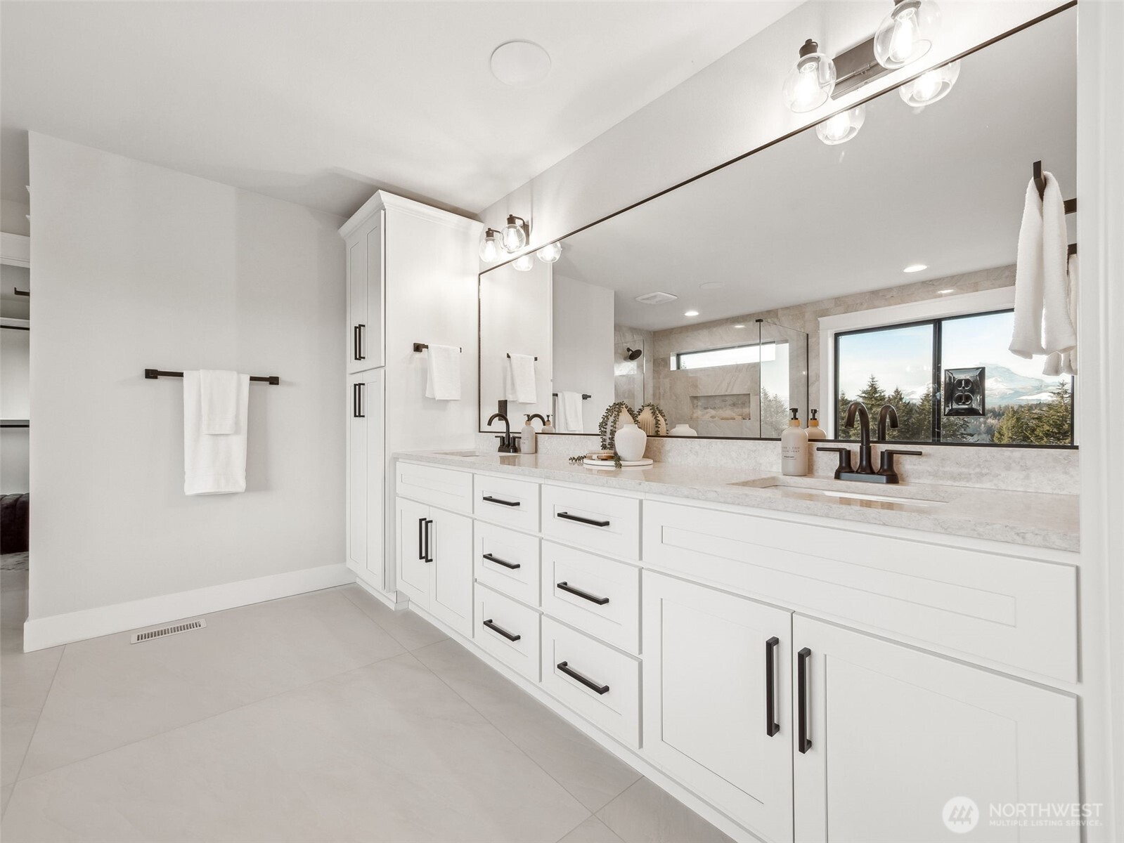 4514 96th Street E