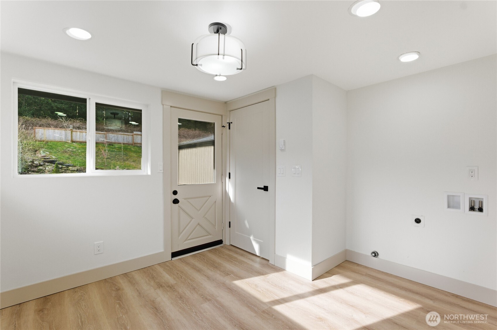 1219 Poindexter Avenue