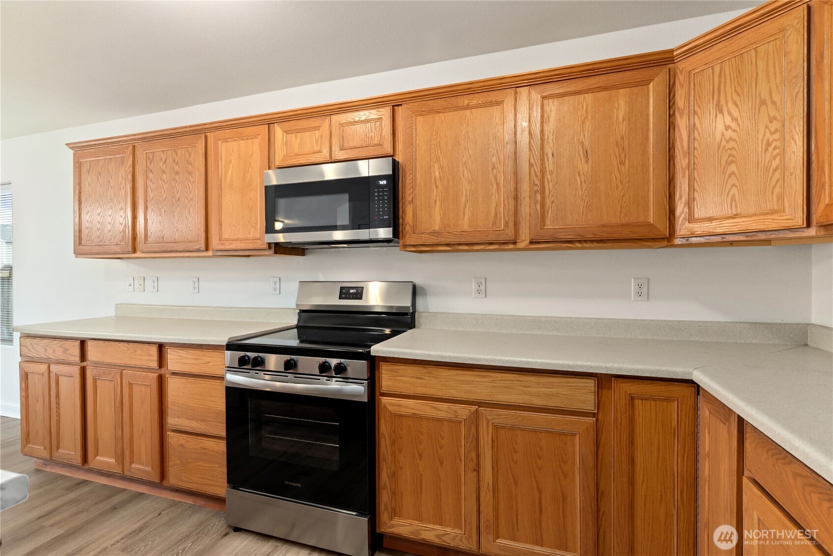 9317 186th Street Ct E