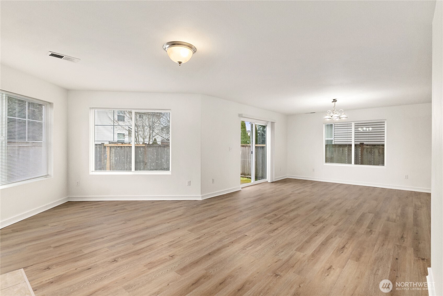 9317 186th Street Ct E