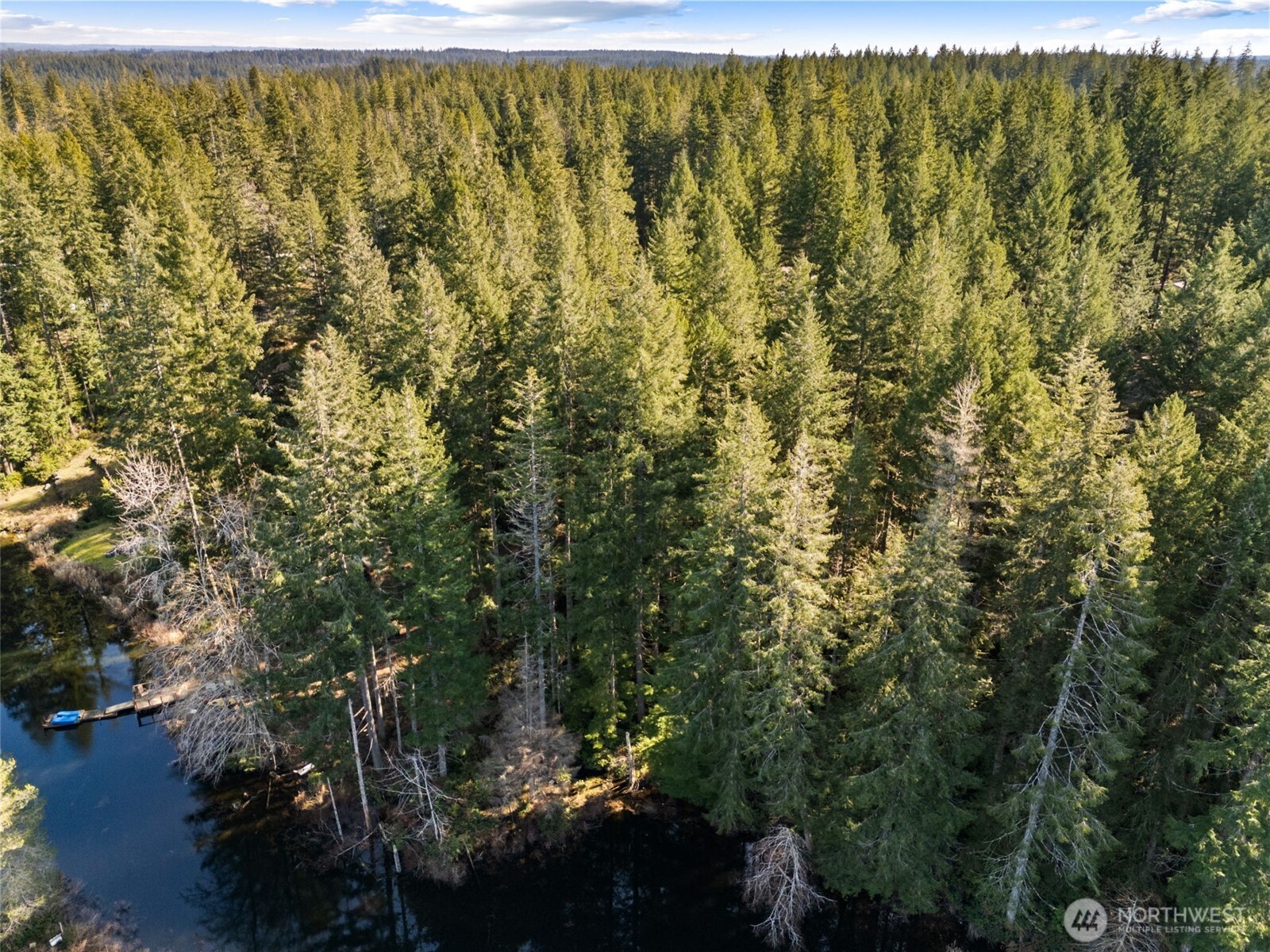 431 NE Collins Lake Drive