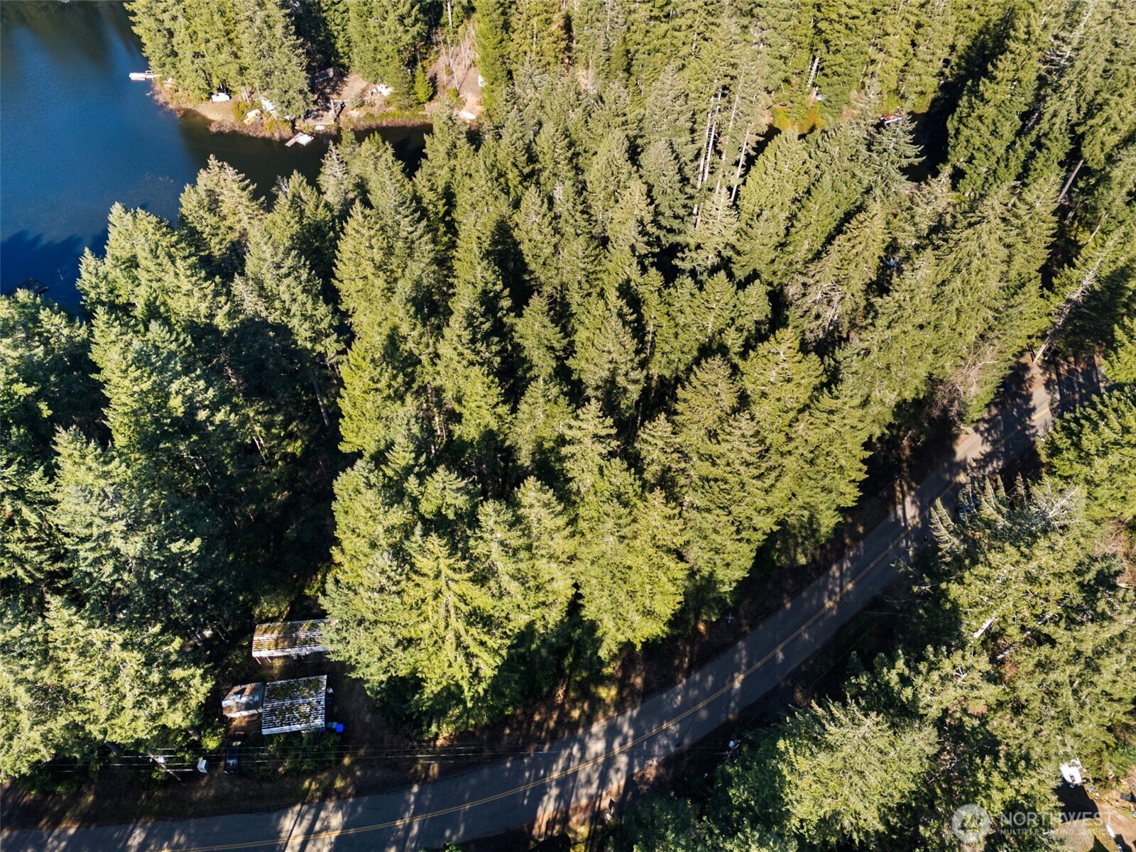 431 NE Collins Lake Drive