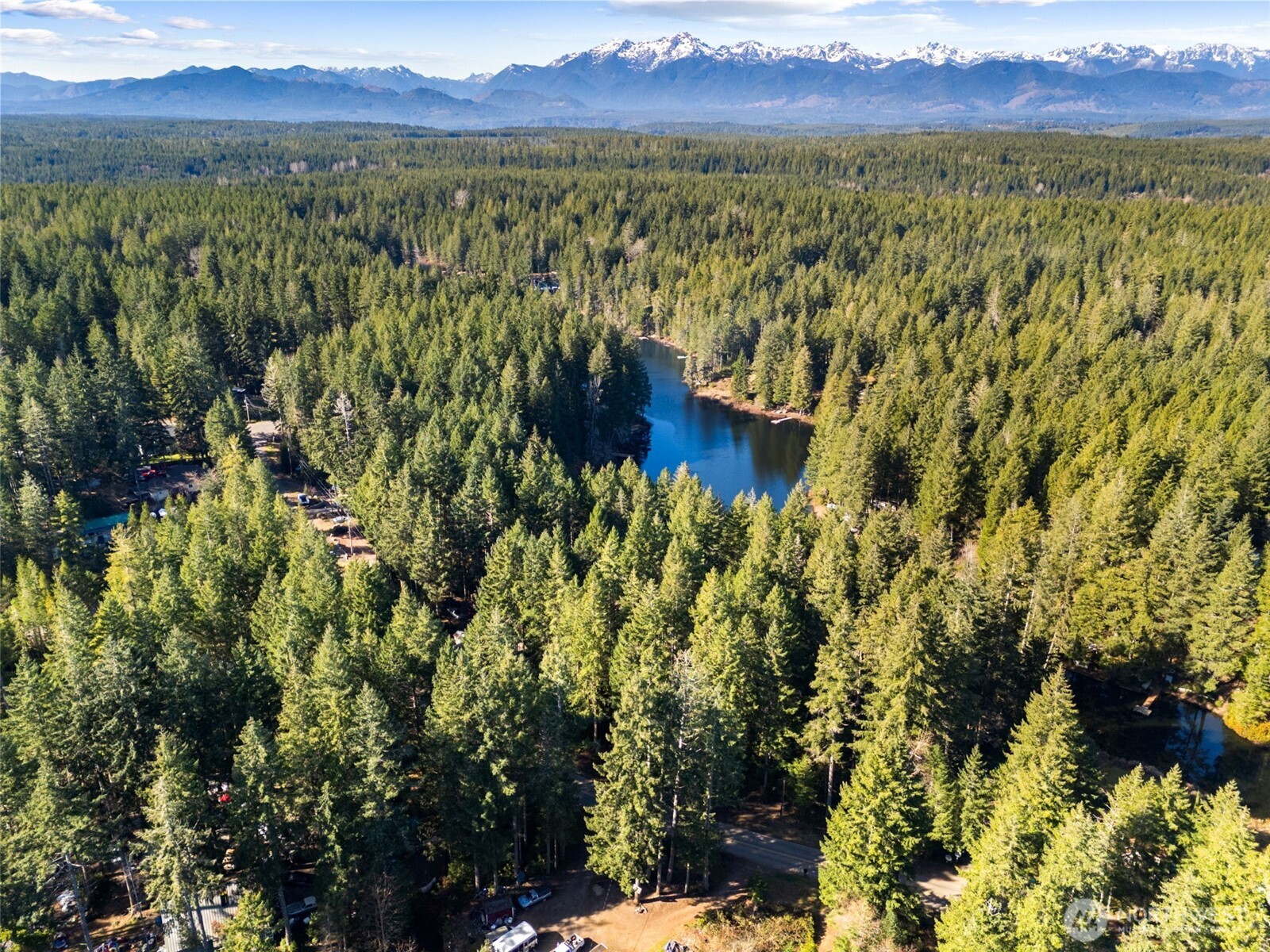 431 NE Collins Lake Drive